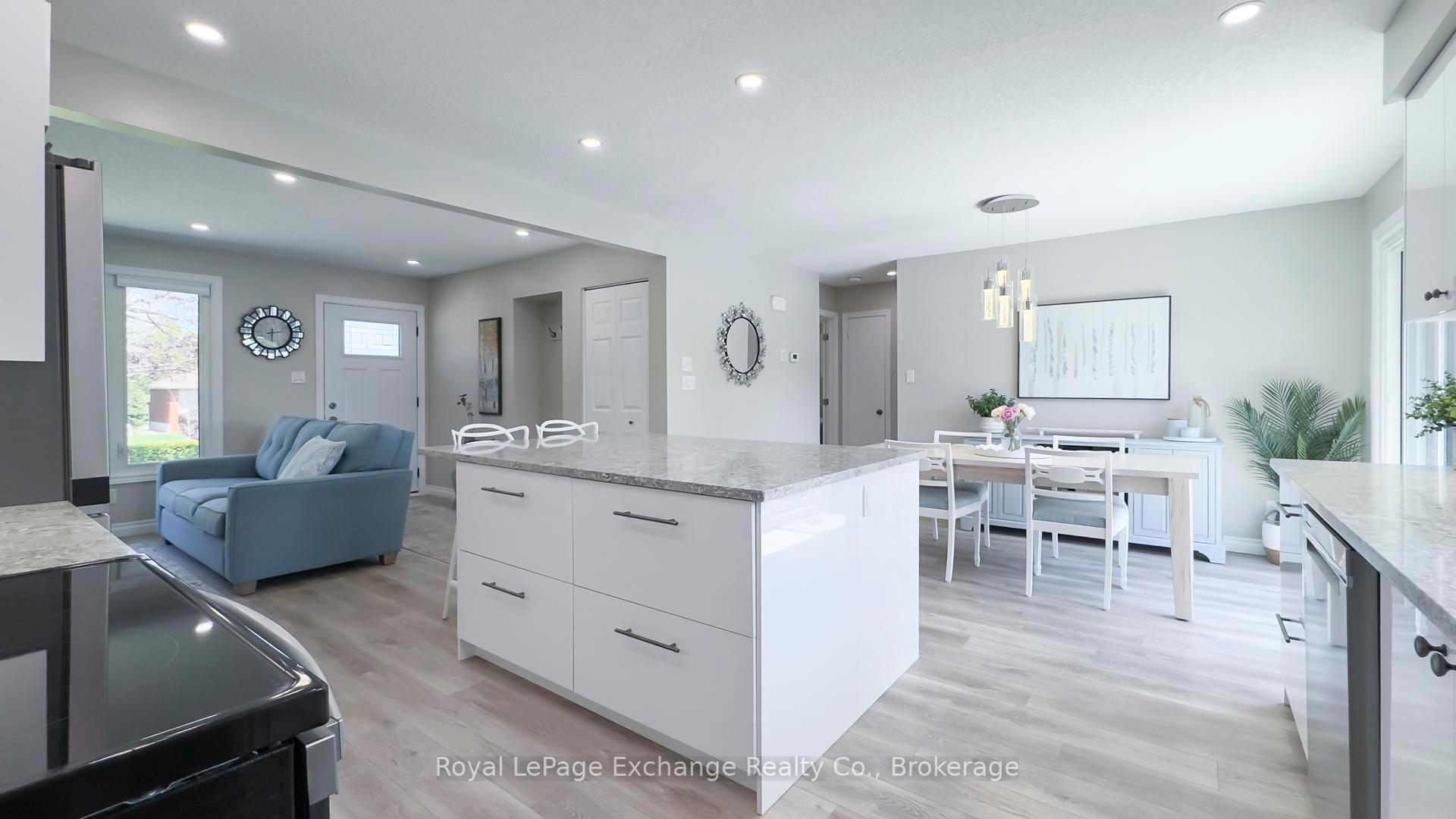Photo 20 of 176 Nelson Street, Kincardine — HOMEH