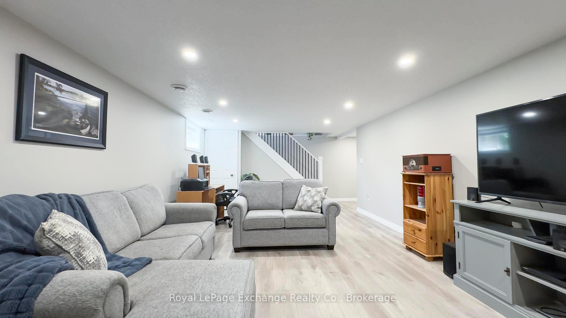Photo 38 of 176 Nelson Street, Kincardine — HOMEH