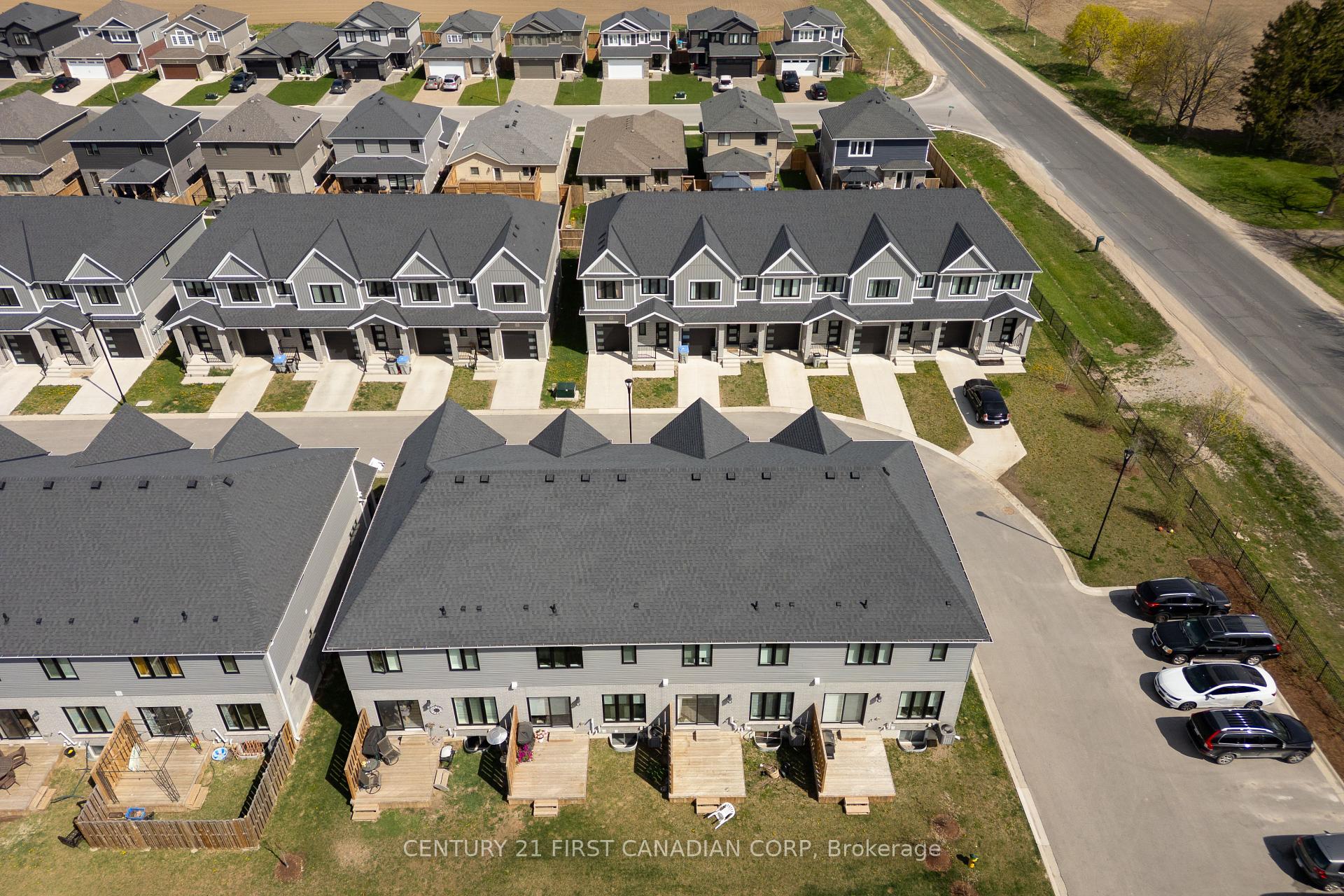 Photo 9 of Unit 24, 1 Miller Drive, Lucan Biddulph, Lucan — HOMEH