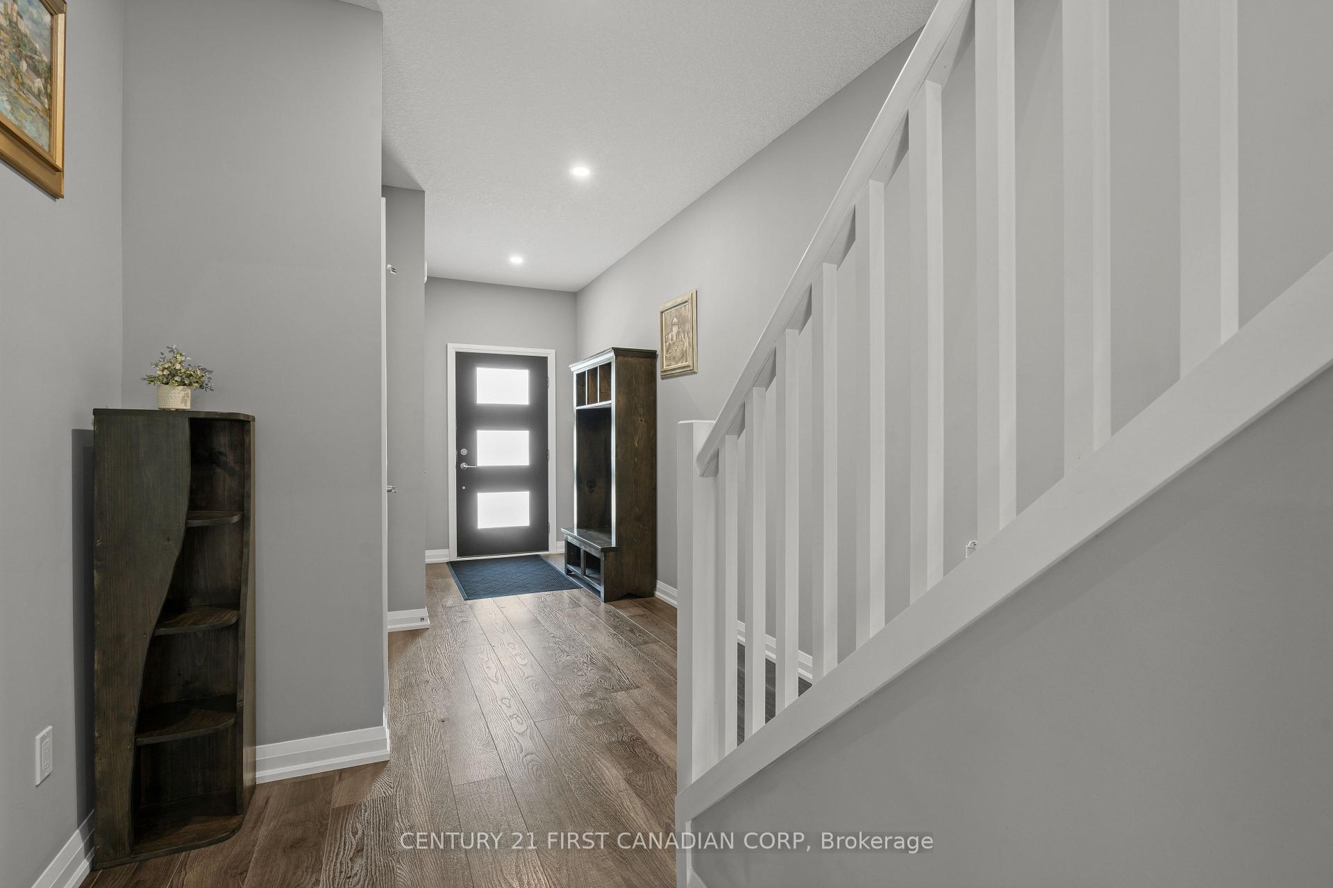 Photo 15 of Unit 24, 1 Miller Drive, Lucan Biddulph, Lucan — HOMEH