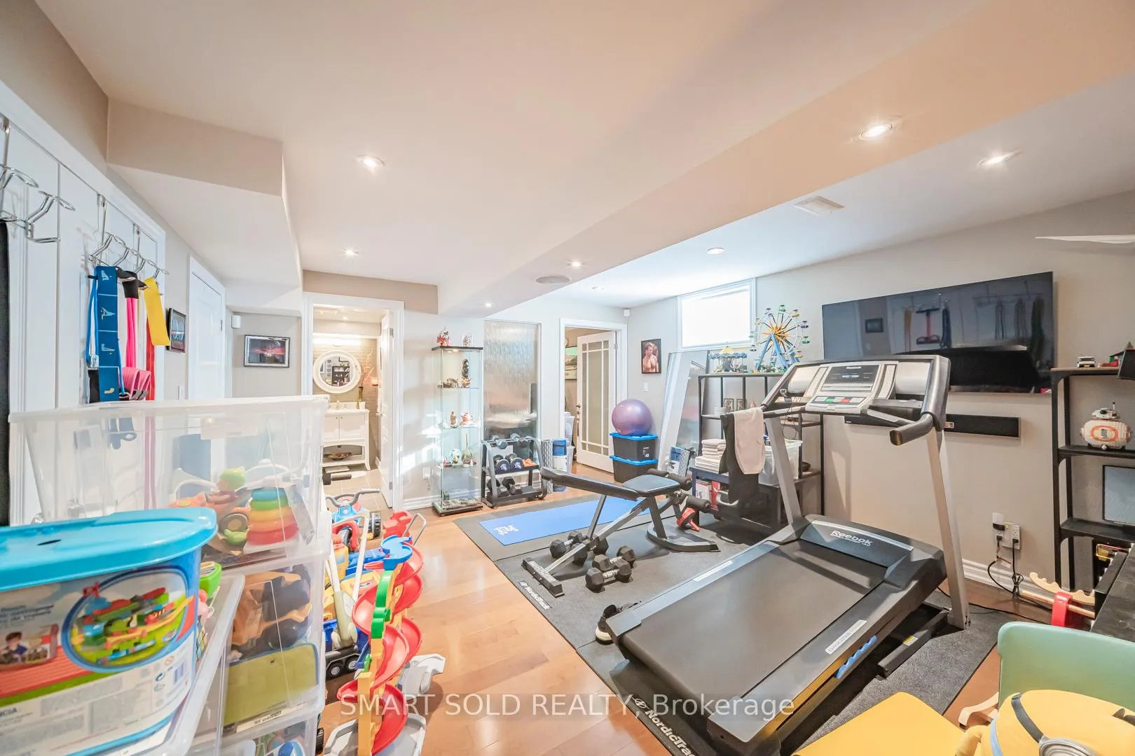 Photo 42 of 33 Earnshaw Drive, Markham, Victoria Square — HOMEH