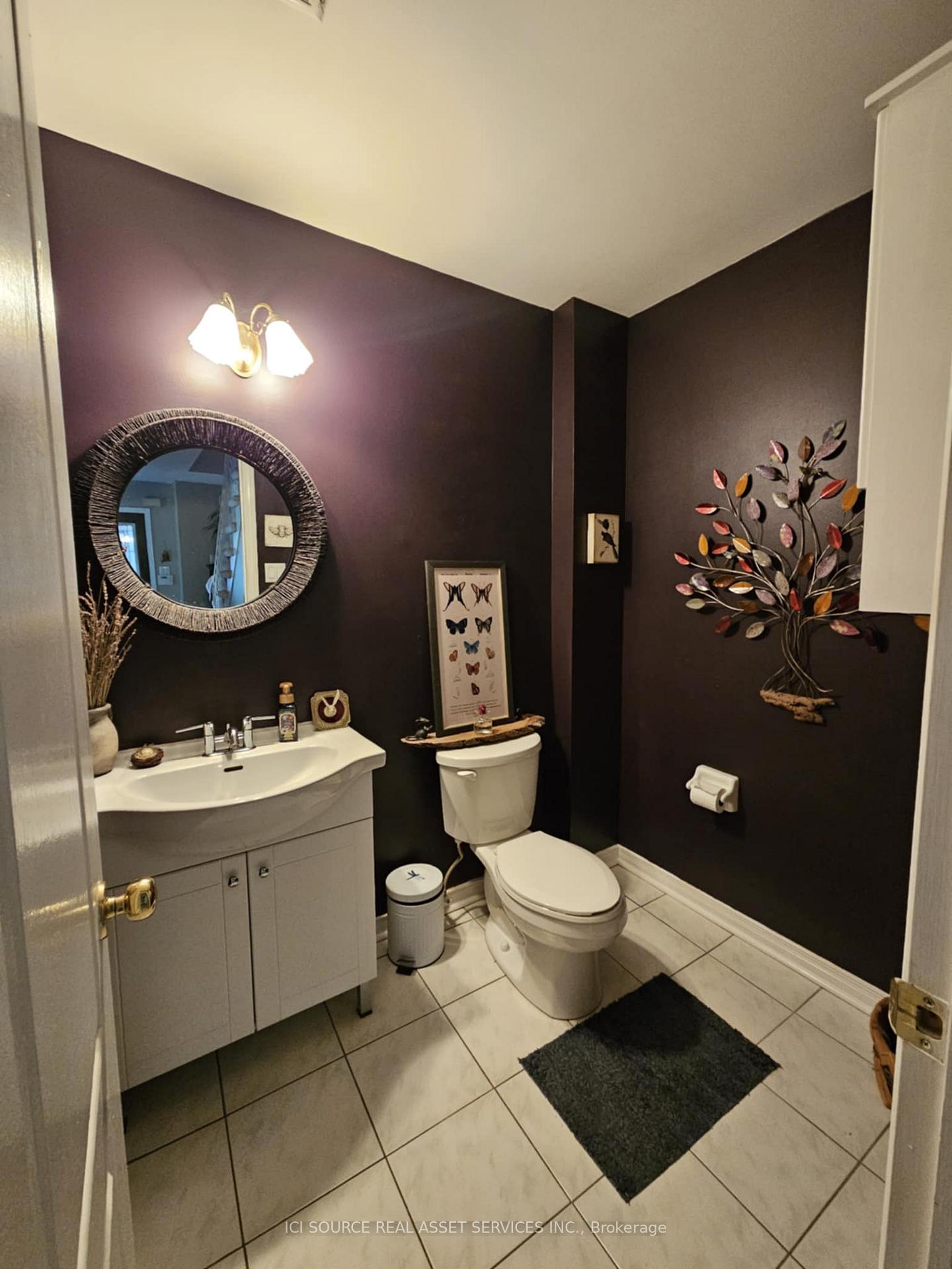 Photo 14 of 104 Rockhaven Lane, Hamilton, Waterdown — HOMEH