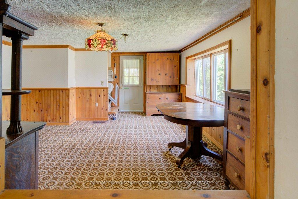 Photo 7 of 737 Chatterson Road, Loyalist, Lennox and Addington - South — HOMEH