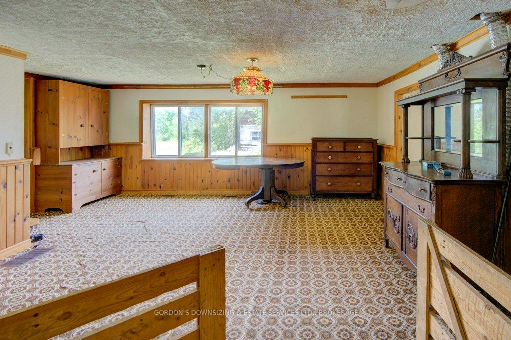 Photo 9 of 737 Chatterson Road, Loyalist, Lennox and Addington - South — HOMEH