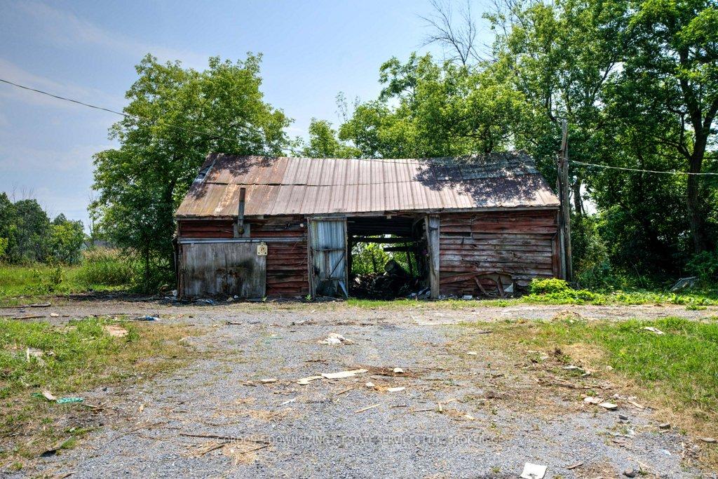 Photo 29 of 737 Chatterson Road, Loyalist, Lennox and Addington - South — HOMEH
