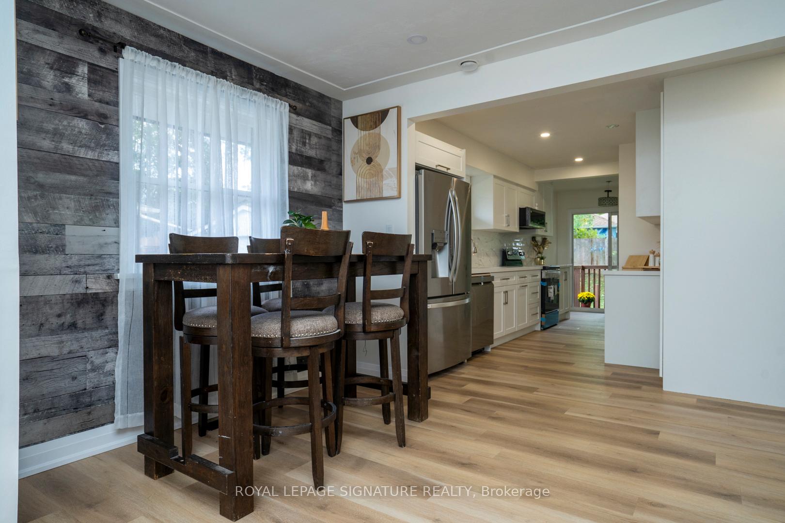 Photo 6 of 61 Broadmoor Avenue, Kitchener — HOMEH