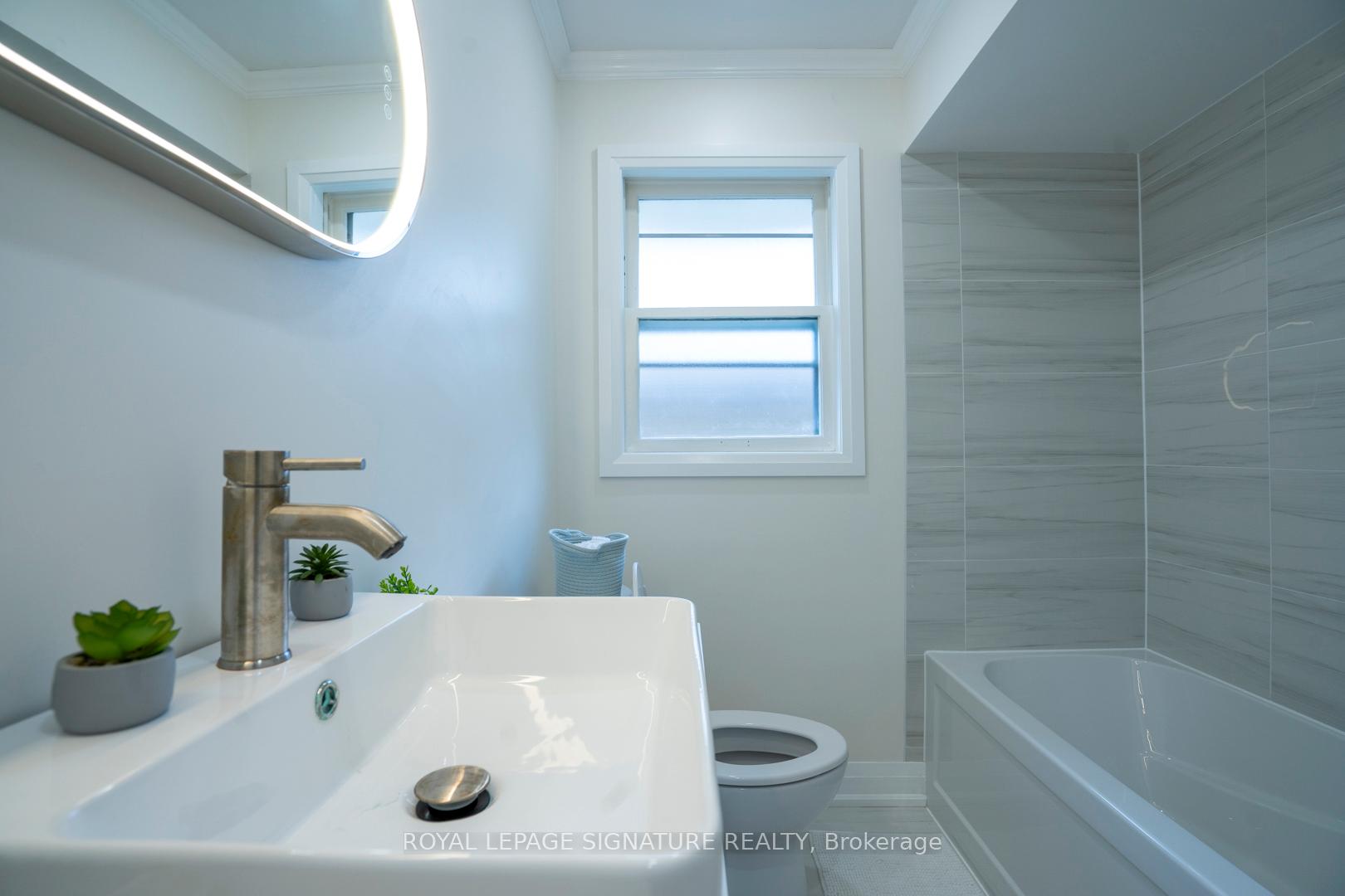 Photo 14 of 61 Broadmoor Avenue, Kitchener — HOMEH