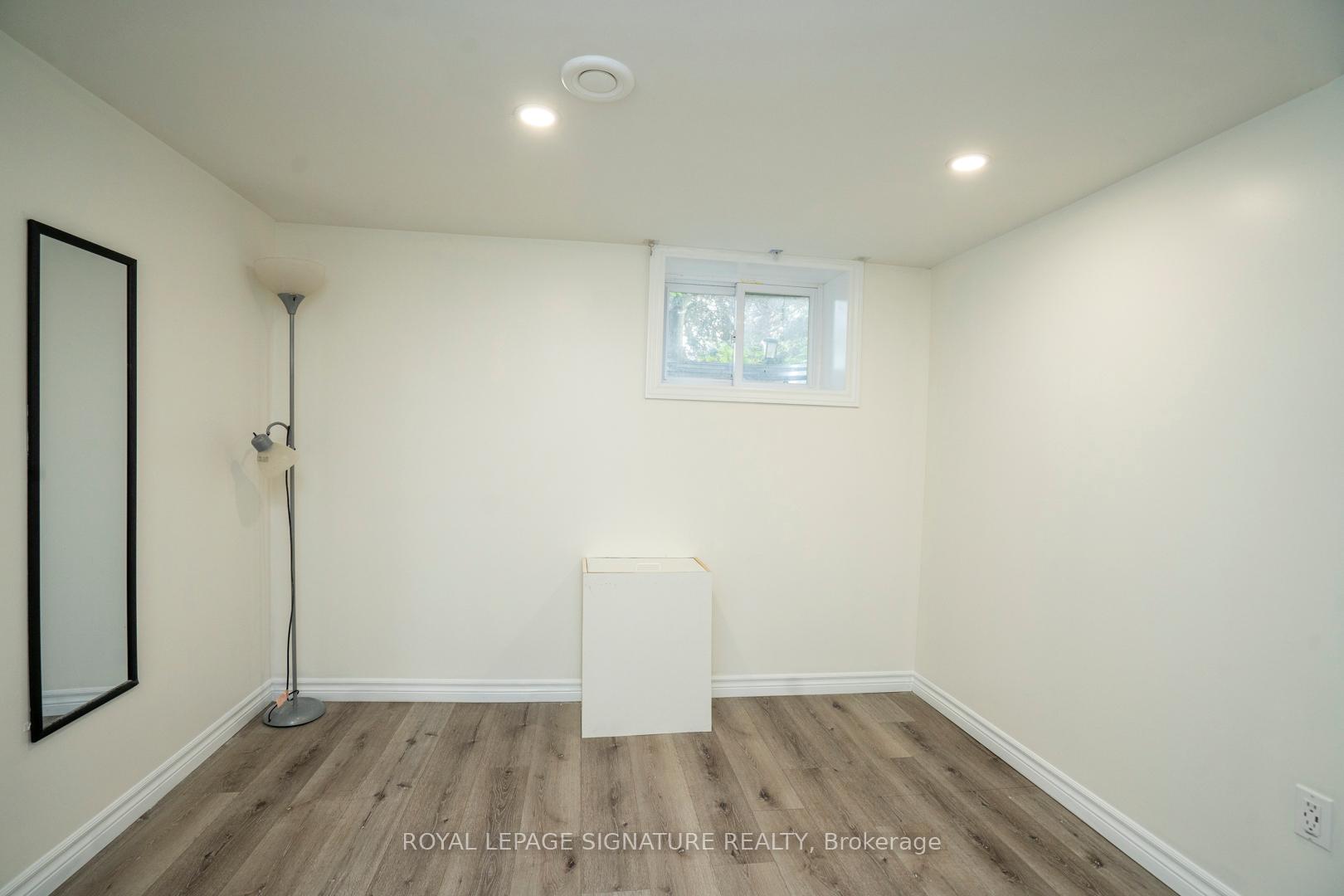 Photo 17 of 61 Broadmoor Avenue, Kitchener — HOMEH