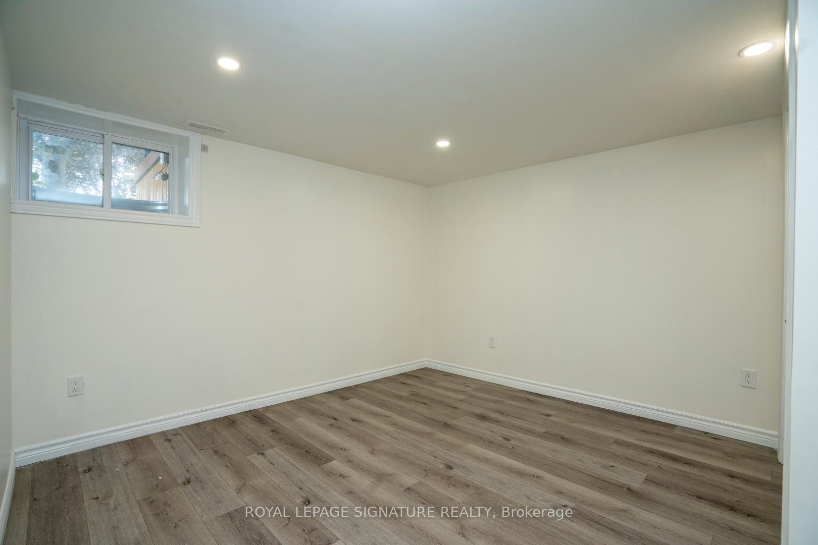 Photo 19 of 61 Broadmoor Avenue, Kitchener — HOMEH