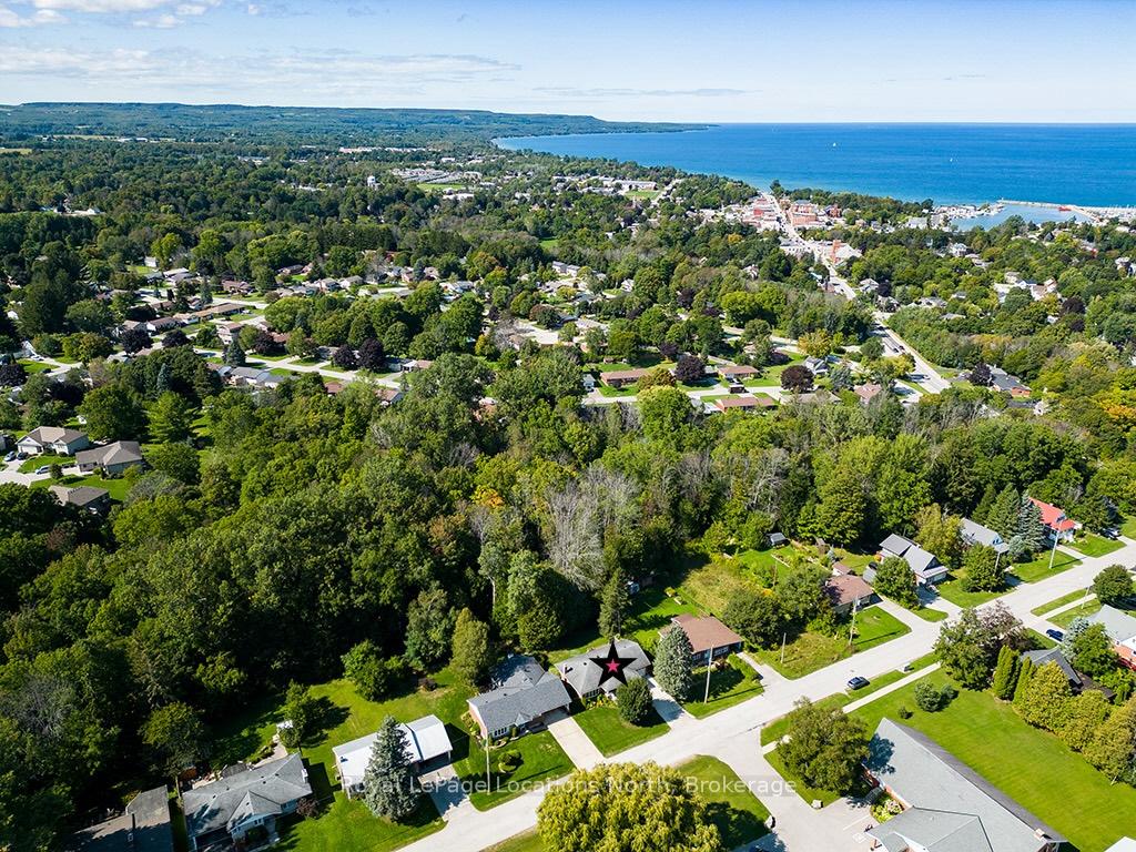 Photo 3 of 64 Ivan Street, Meaford — HOMEH