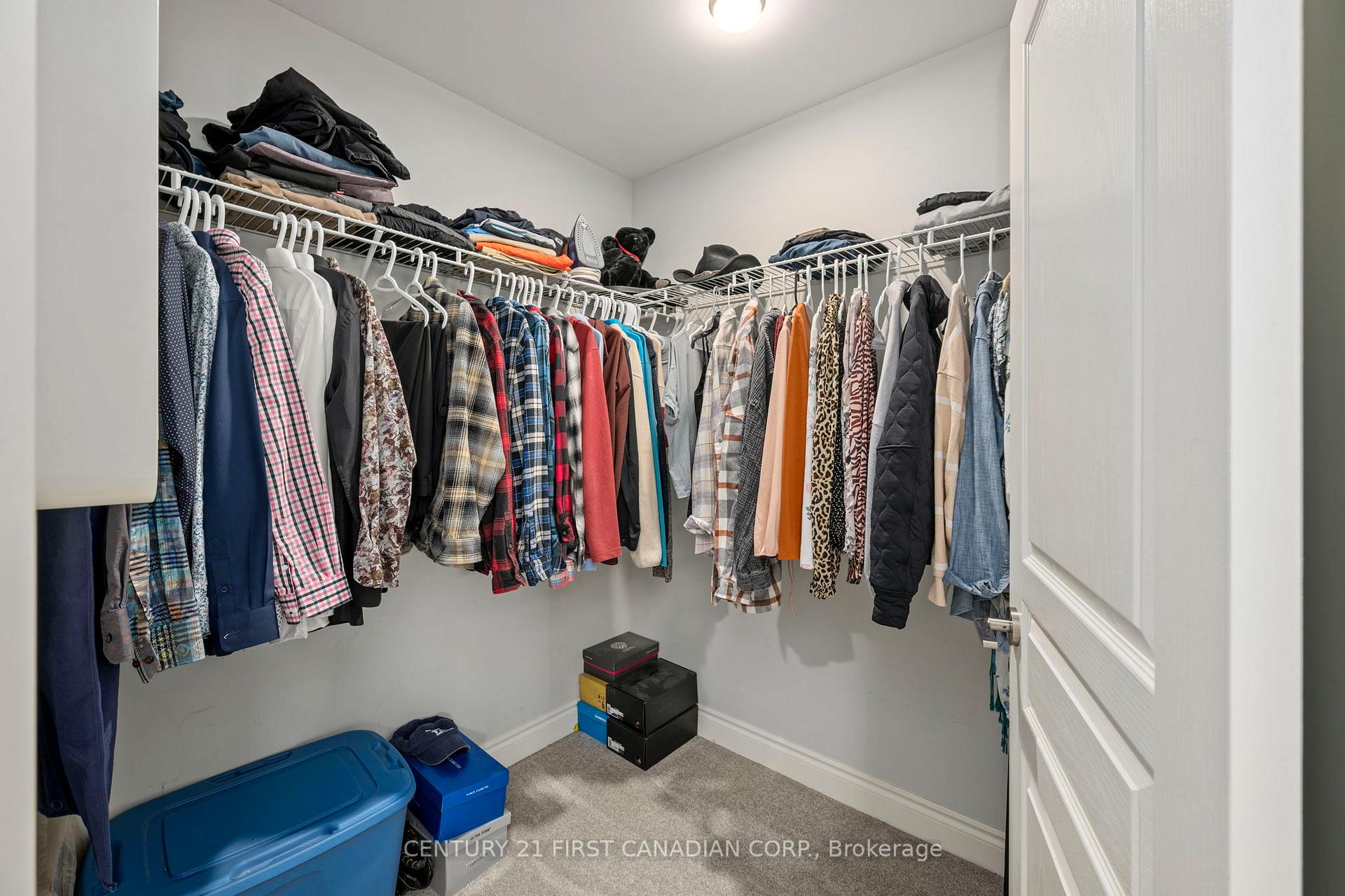 Photo 21 of 117 Gilmour Drive, Lucan Biddulph, Lucan — HOMEH