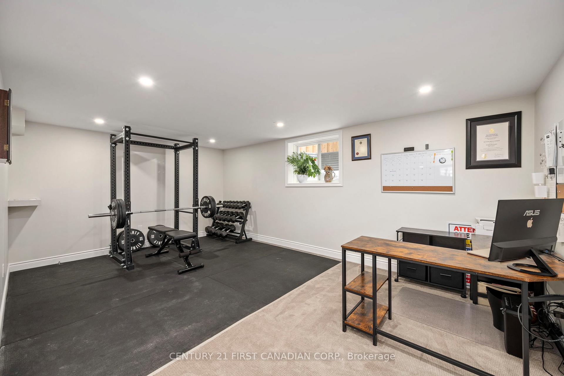 Photo 27 of 117 Gilmour Drive, Lucan Biddulph, Lucan — HOMEH