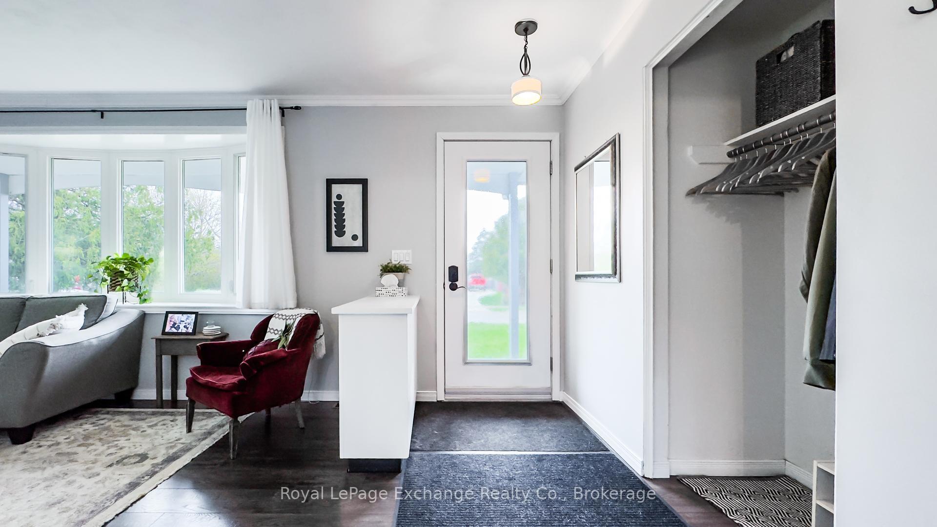 Photo 4 of 4 Inverlyn Crescent N, Kincardine — HOMEH