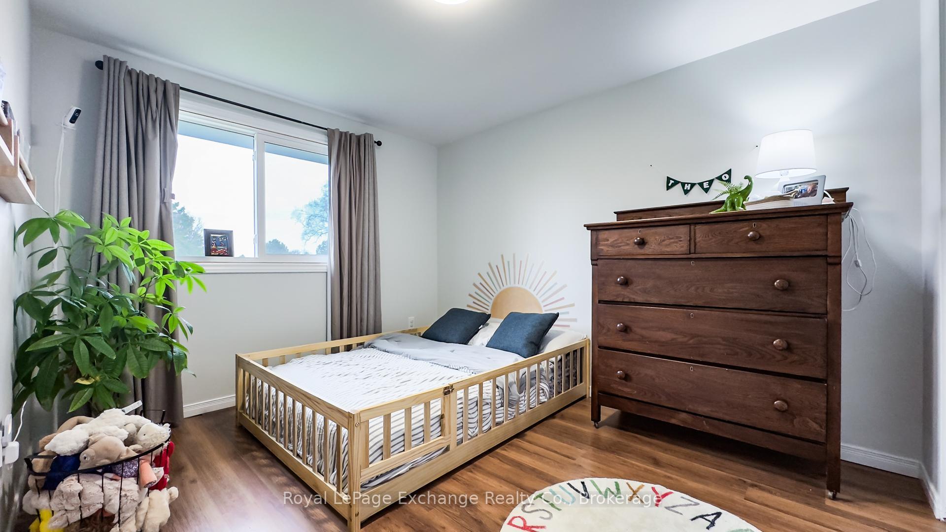 Photo 17 of 4 Inverlyn Crescent N, Kincardine — HOMEH