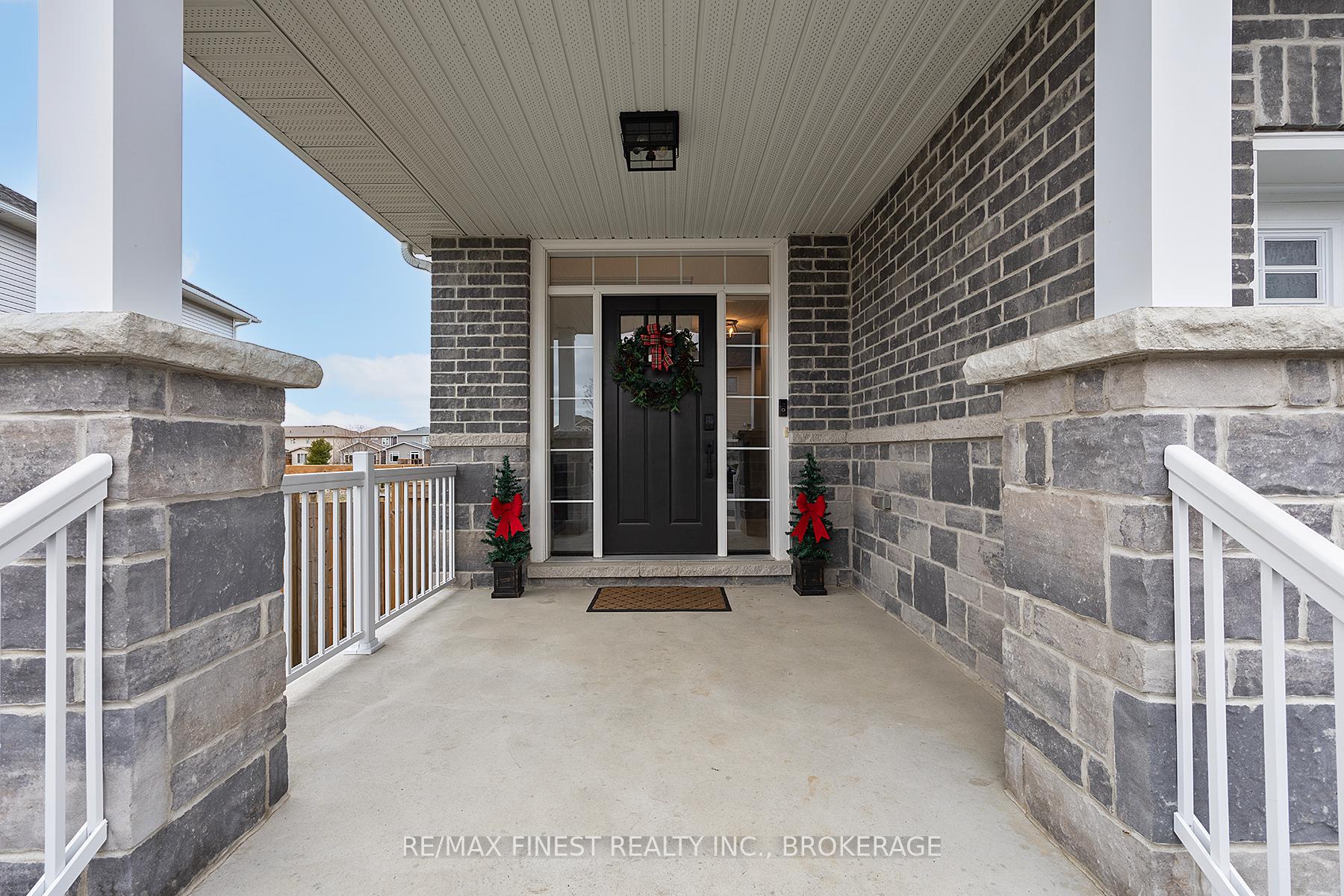 Photo 3 of 515 Beth Crescent, Kingston, City Northwest — HOMEH