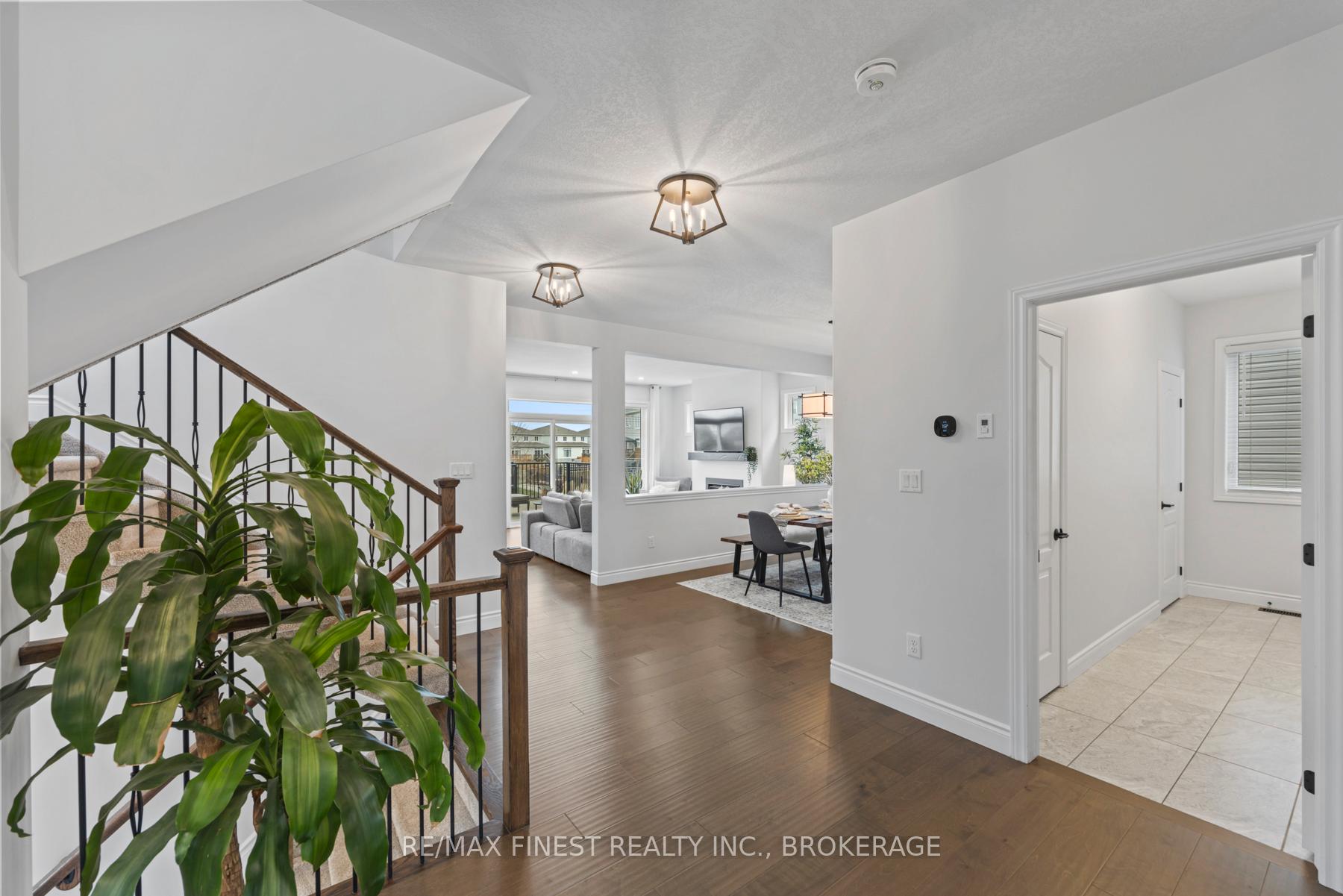 Photo 5 of 515 Beth Crescent, Kingston, City Northwest — HOMEH