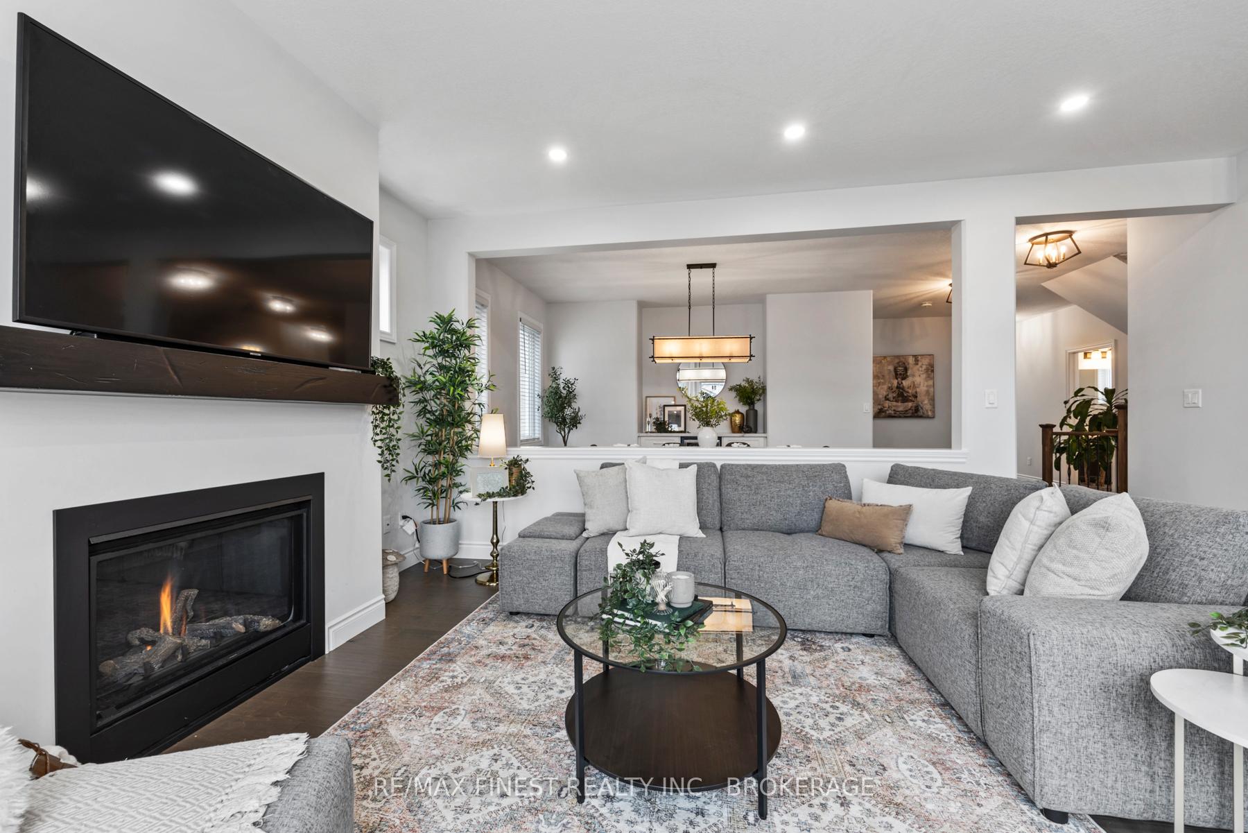 Photo 12 of 515 Beth Crescent, Kingston, City Northwest — HOMEH