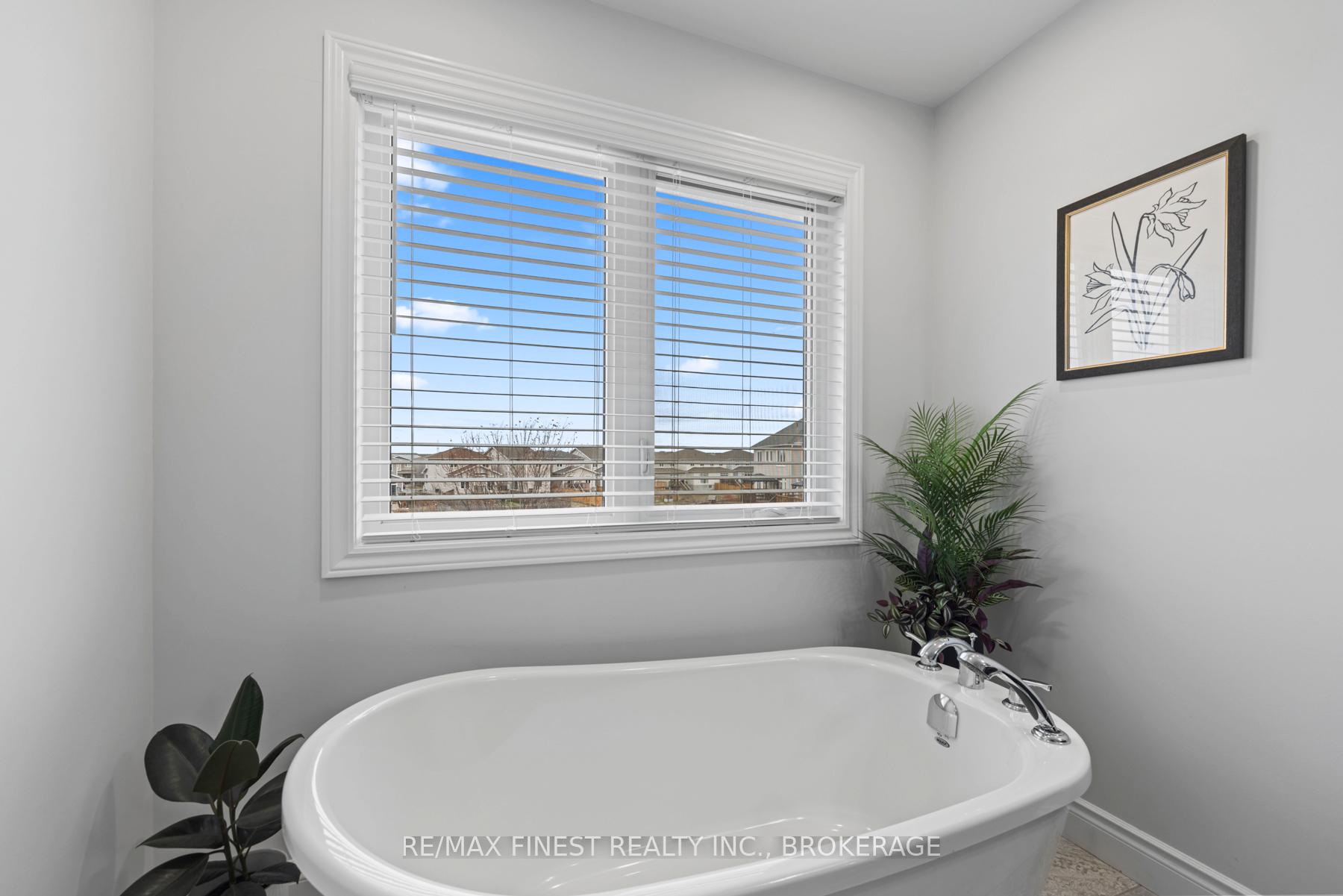 Photo 26 of 515 Beth Crescent, Kingston, City Northwest — HOMEH