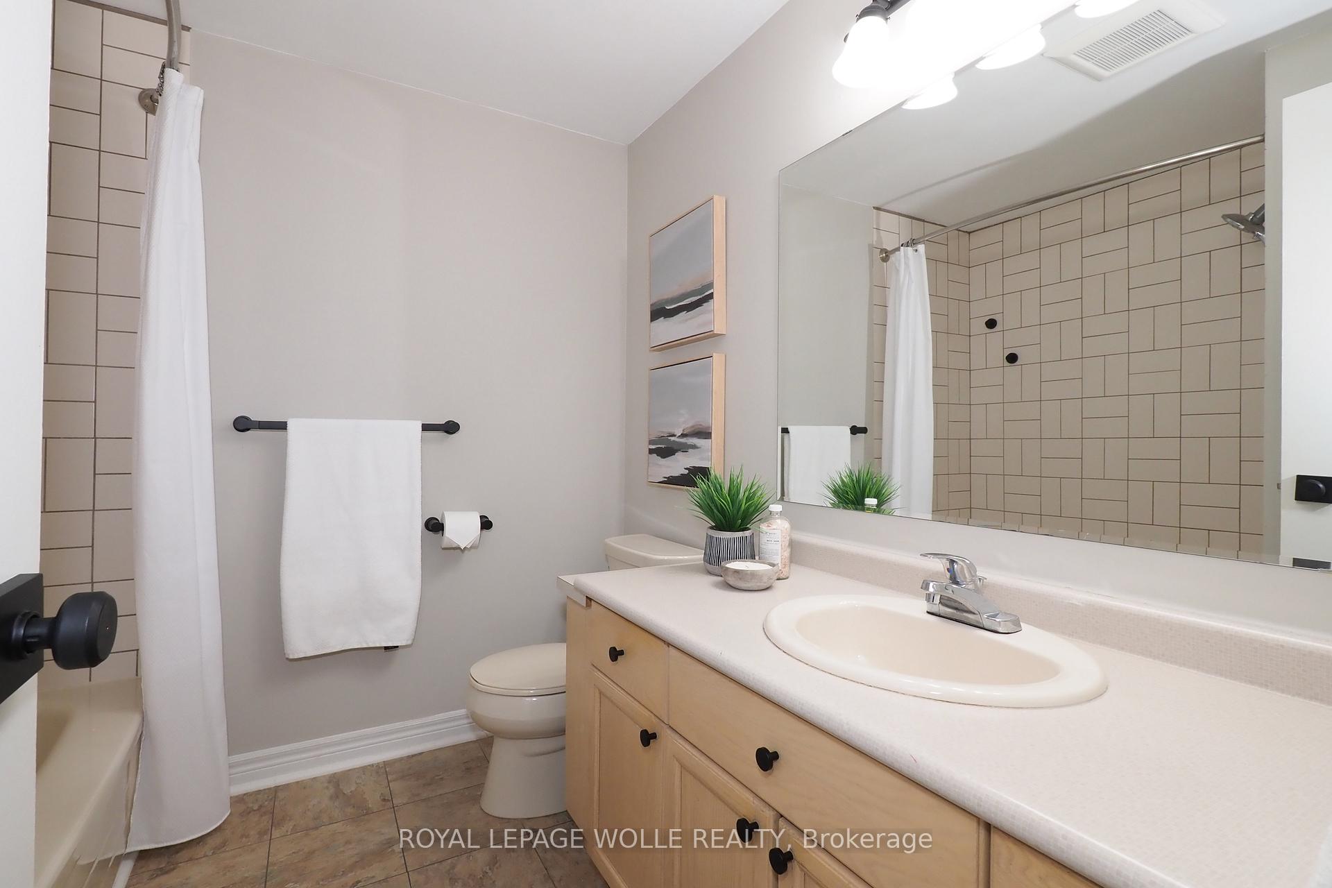 Photo 29 of 7 Caprice Court, Kitchener — HOMEH