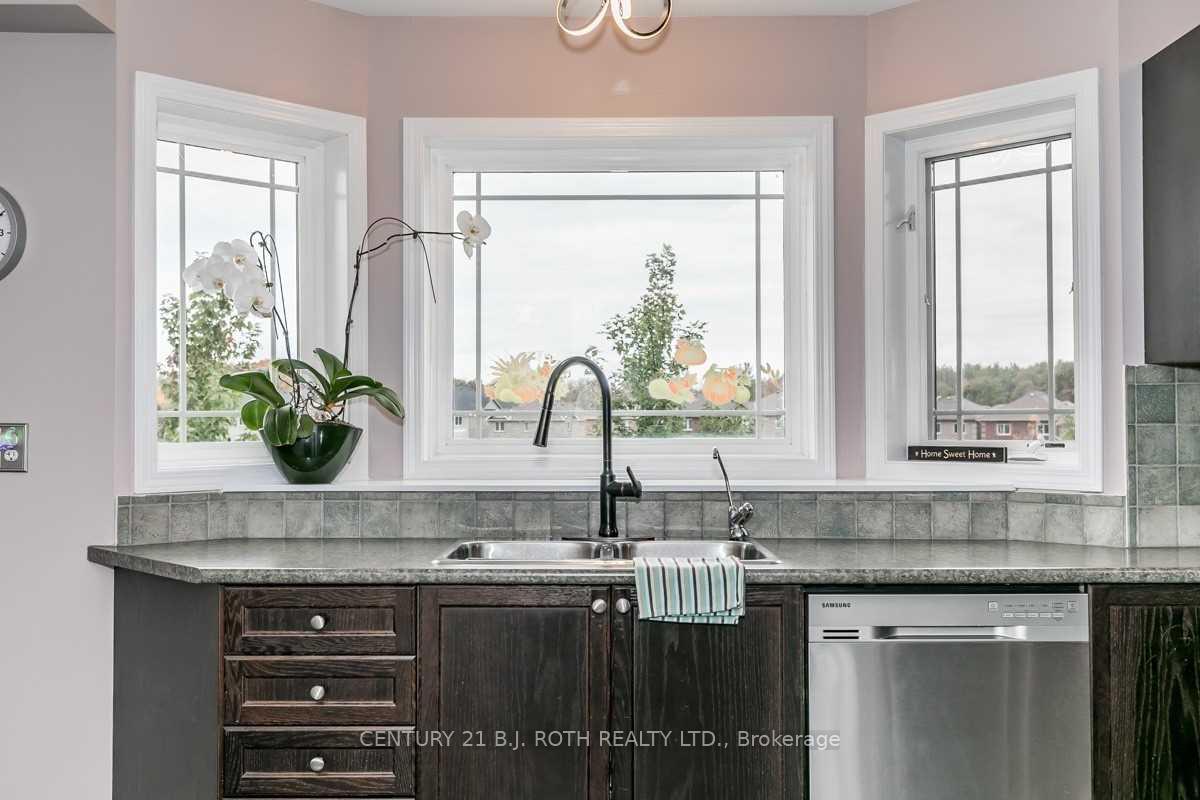 Photo 7 of 1337 Coleman Crescent, Innisfil, Alcona — HOMEH