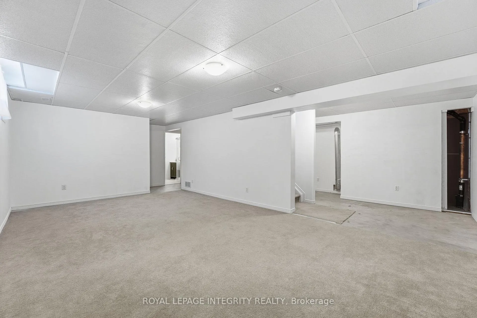 Photo 16 of 200 Rover Street, Ottawa, Kanata - Emerald Meadows/Trailwest — HOMEH