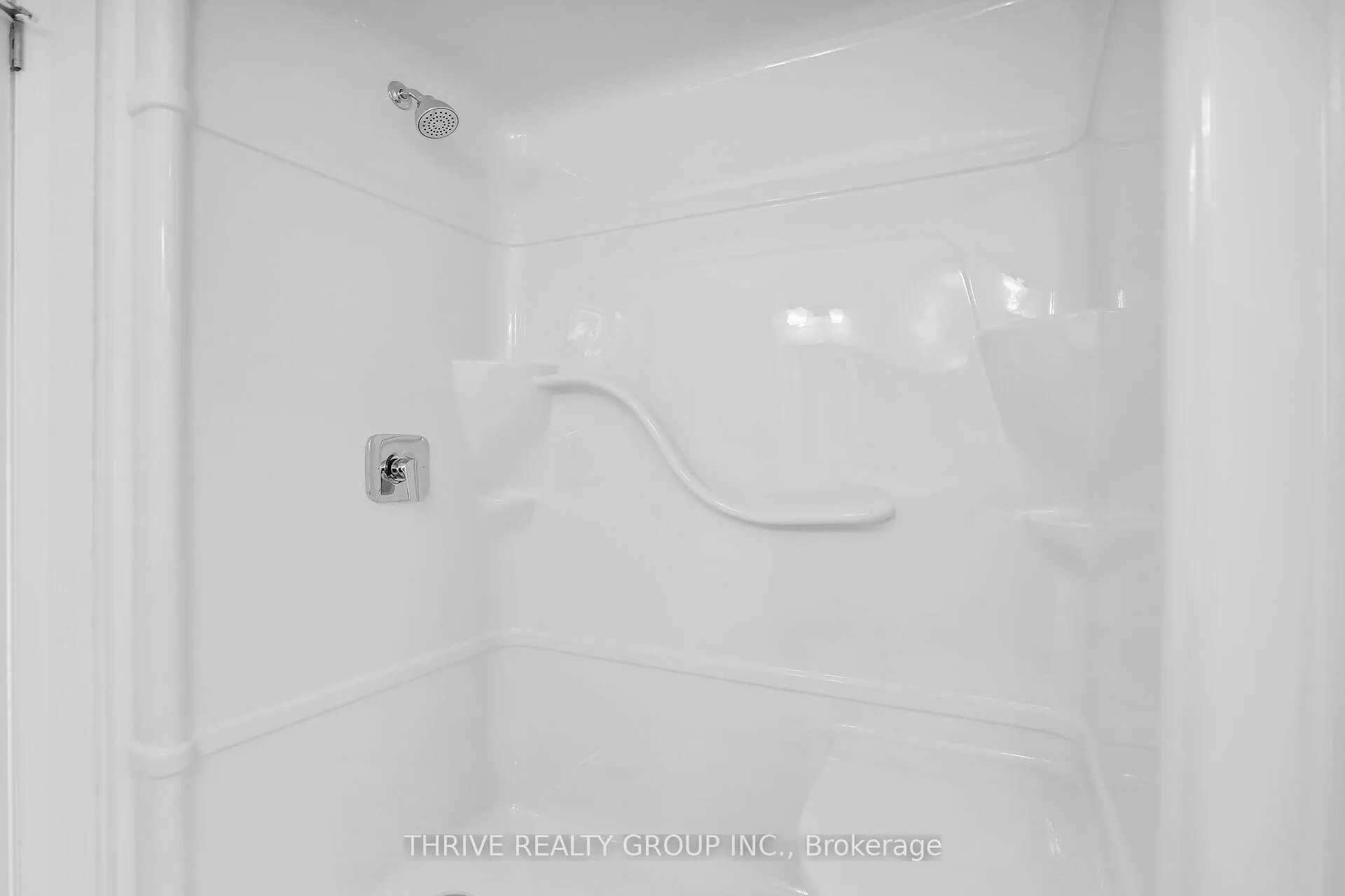 Photo 15 of 2400 Jordan Boulevard, London, North S — HOMEH