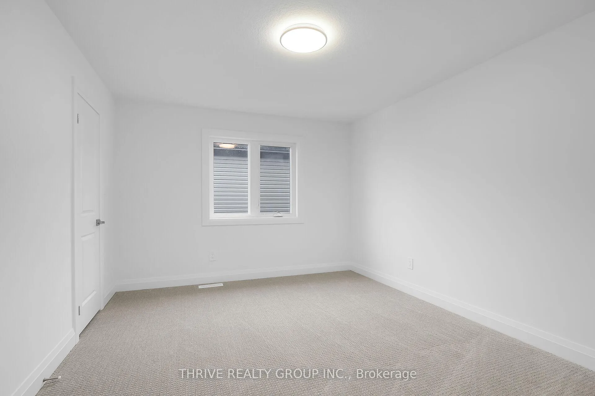 Photo 20 of 2400 Jordan Boulevard, London, North S — HOMEH