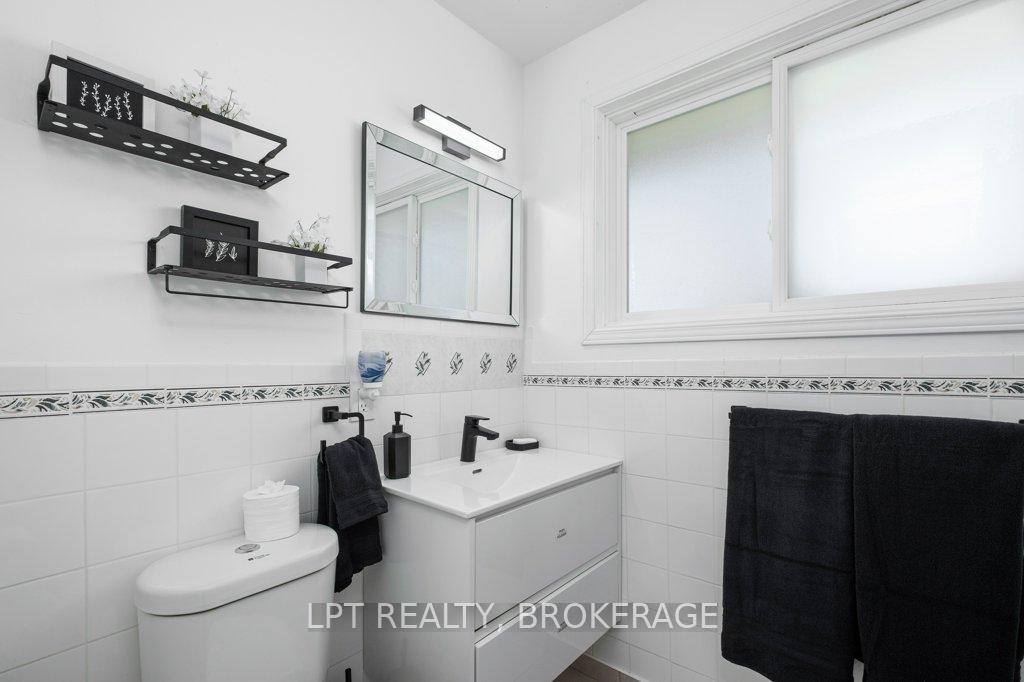 Photo 16 of 3 Deerfield Street, Loyalist, Amherstview — HOMEH