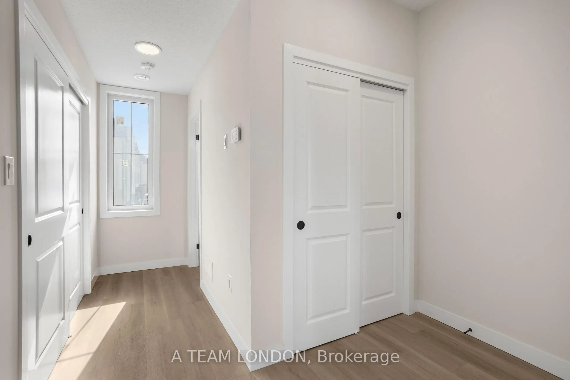 Photo 4 of Unit 193, 310 Callaway Road, London, North R — HOMEH