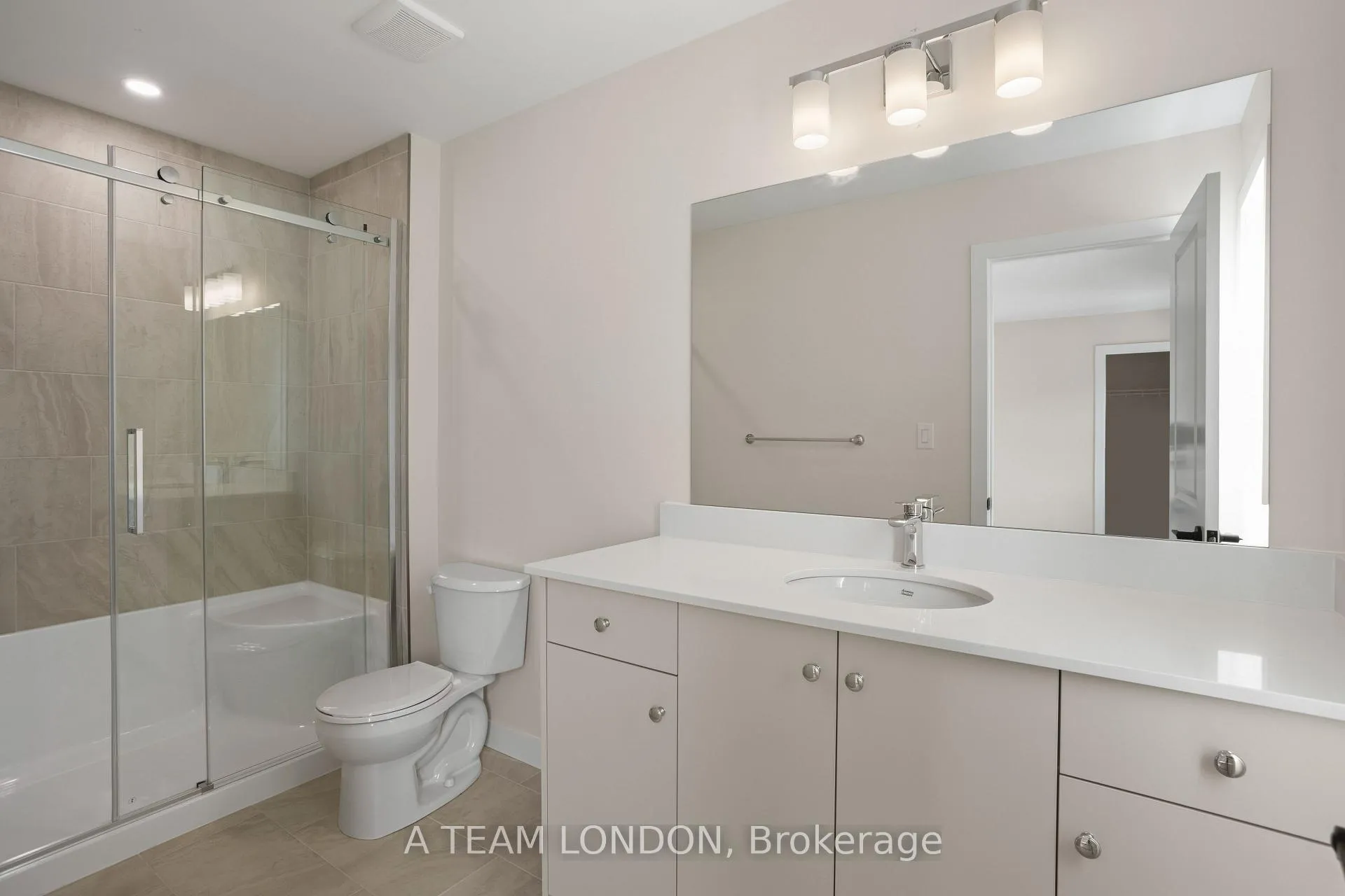 Photo 24 of Unit 193, 310 Callaway Road, London, North R — HOMEH
