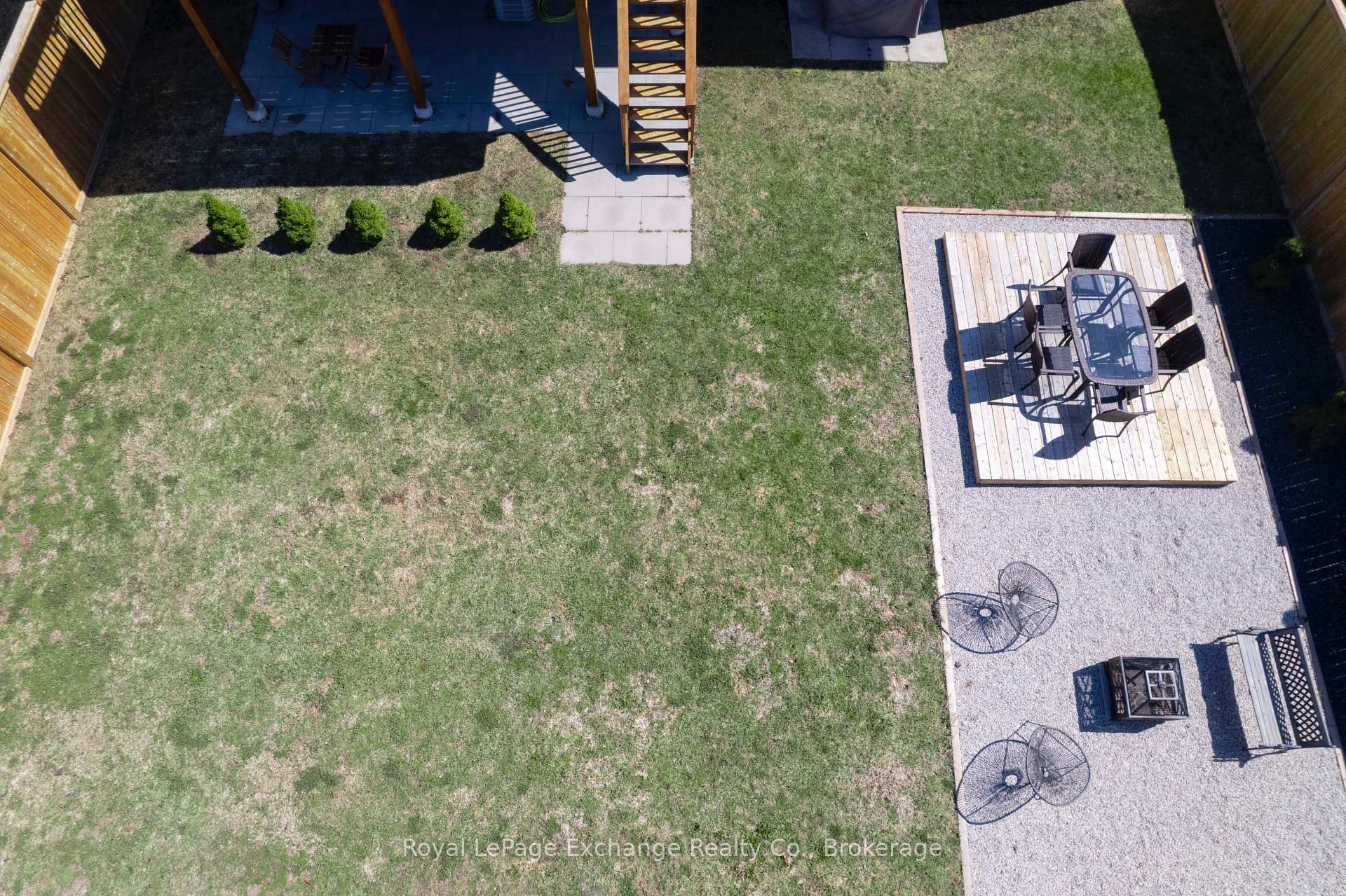 Photo 5 of 40 Lakefield Drive, Kincardine — HOMEH