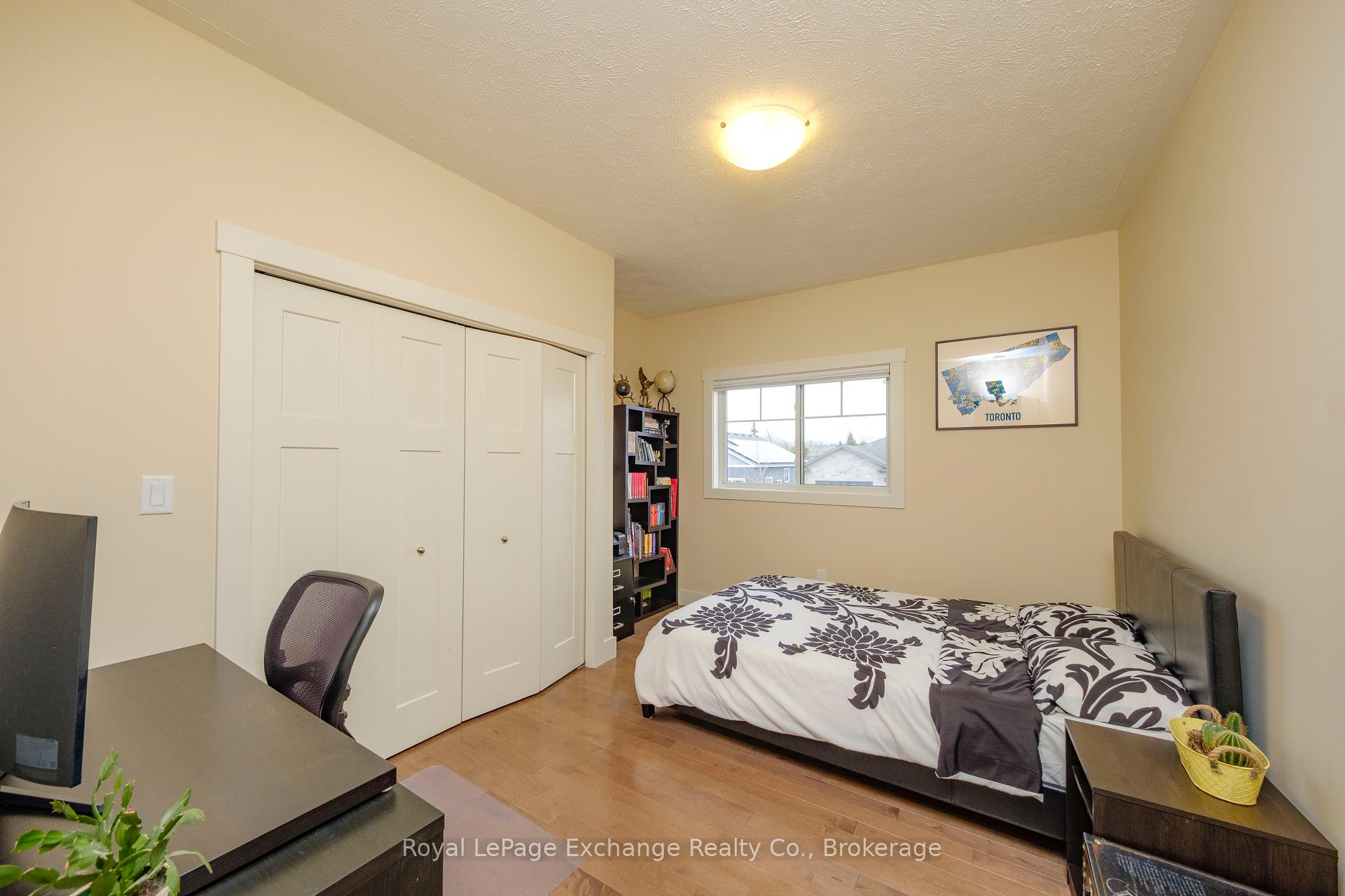Photo 18 of 40 Lakefield Drive, Kincardine — HOMEH