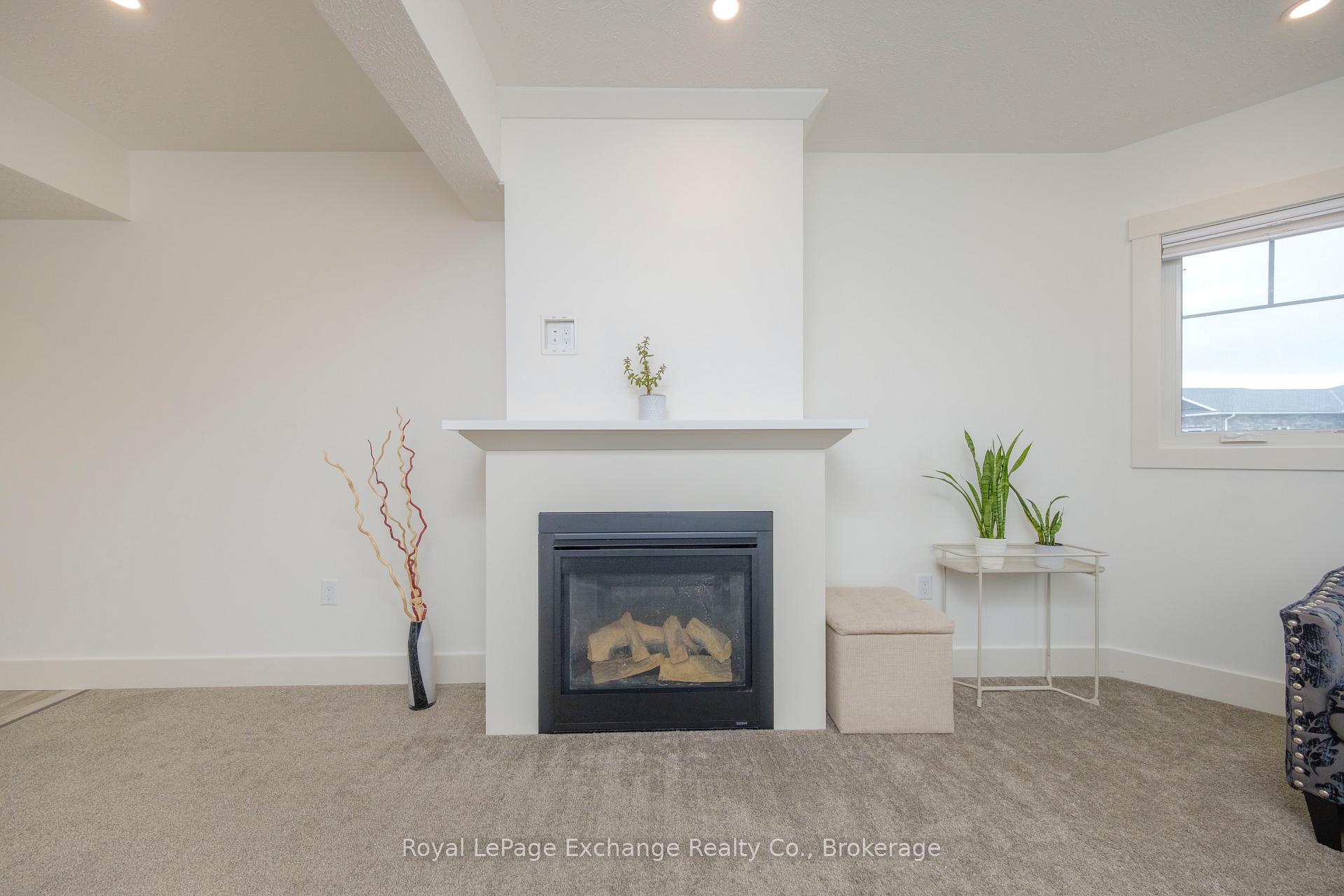 Photo 24 of 40 Lakefield Drive, Kincardine — HOMEH