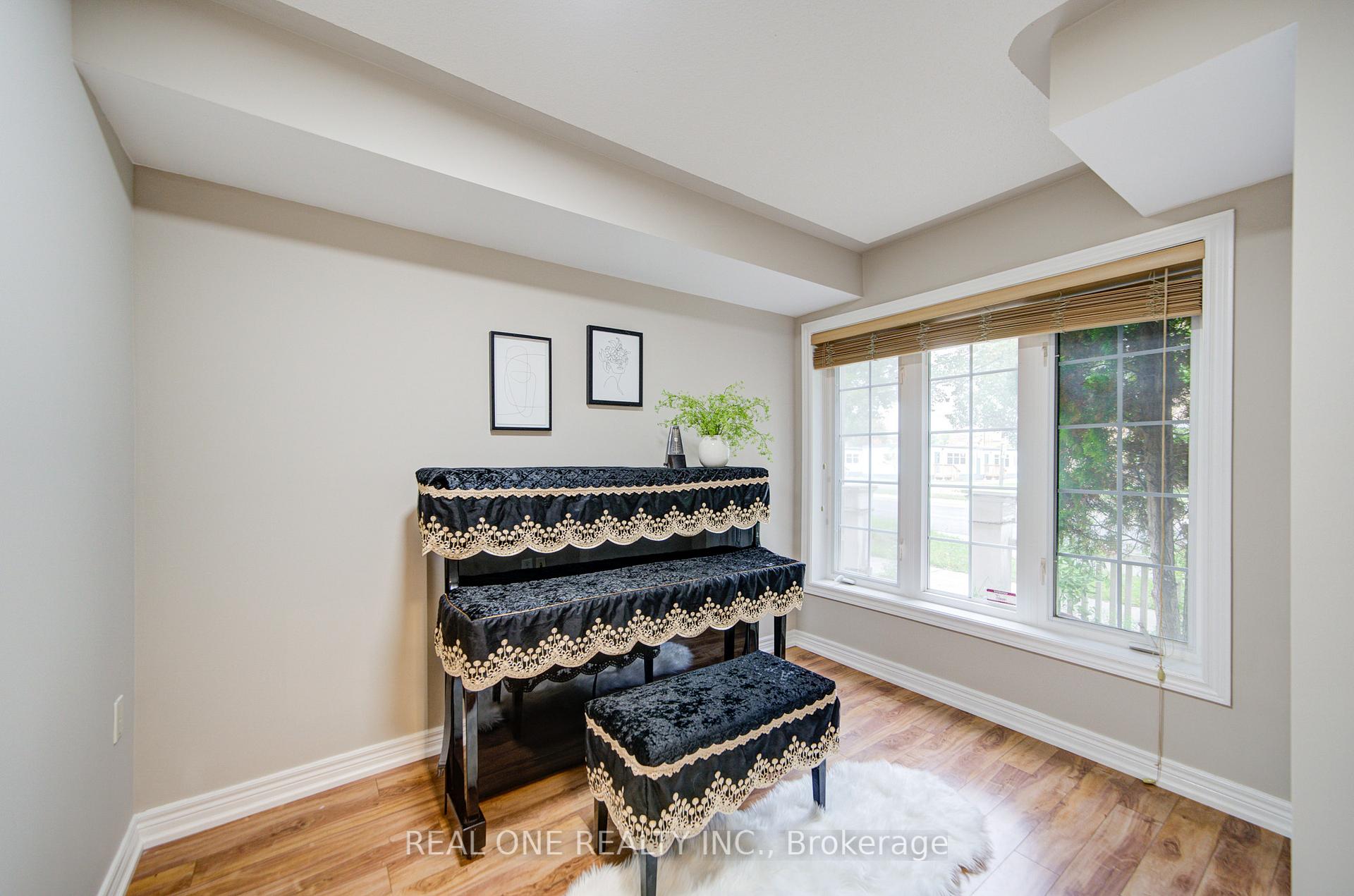Photo 5 of 2799 Bur Oak Avenue, Markham, Cornell — HOMEH