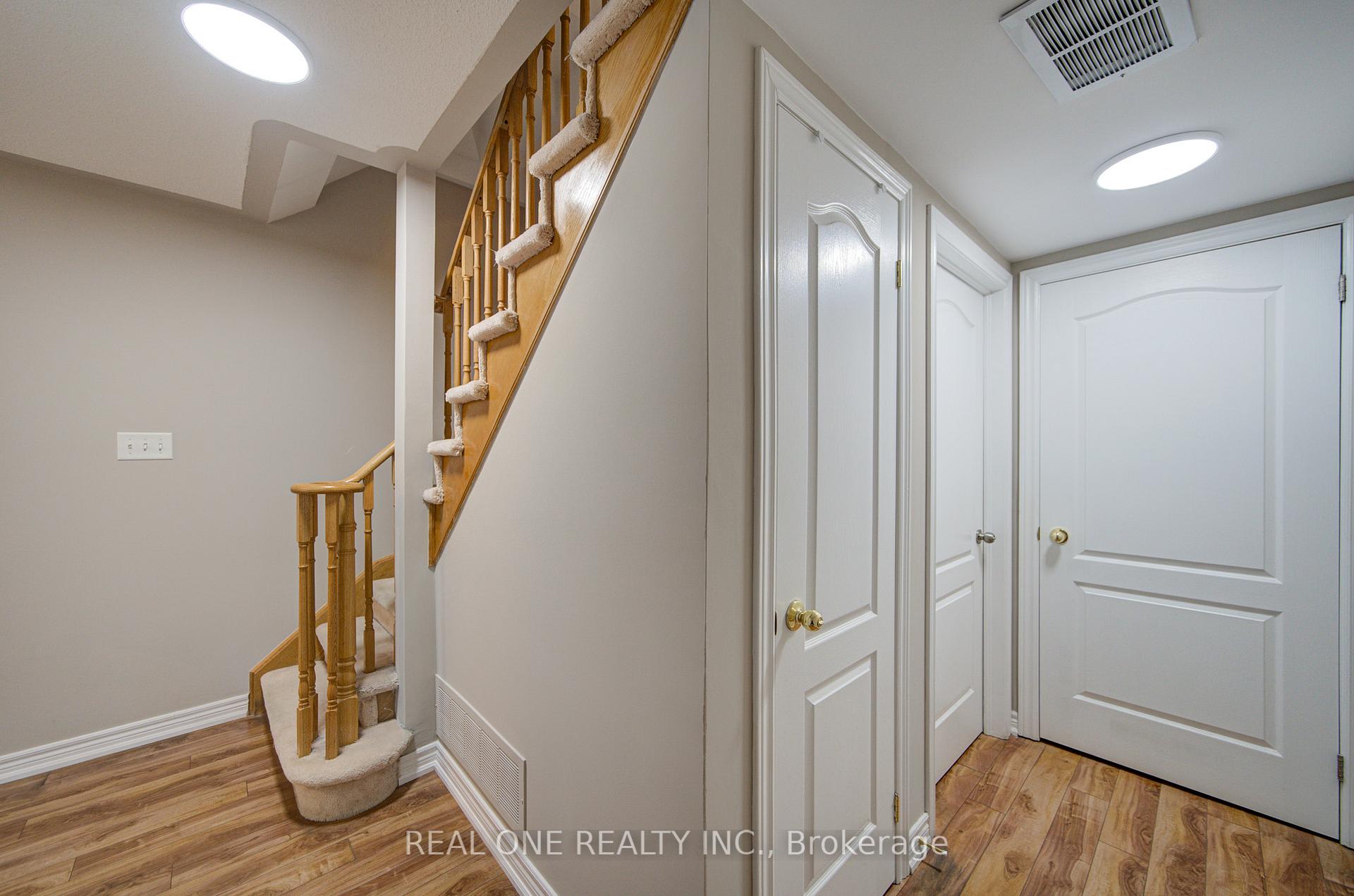 Photo 7 of 2799 Bur Oak Avenue, Markham, Cornell — HOMEH