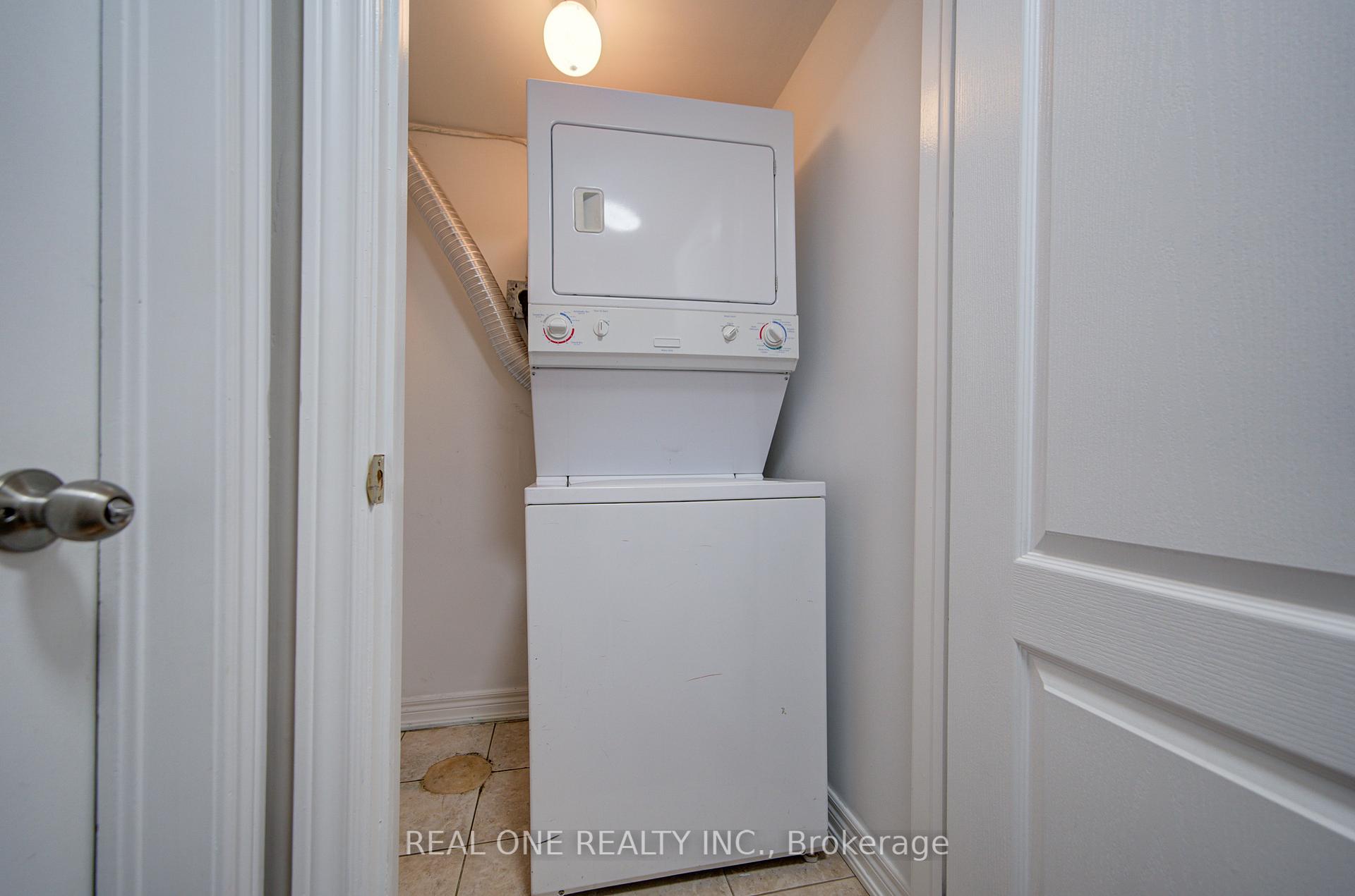 Photo 9 of 2799 Bur Oak Avenue, Markham, Cornell — HOMEH