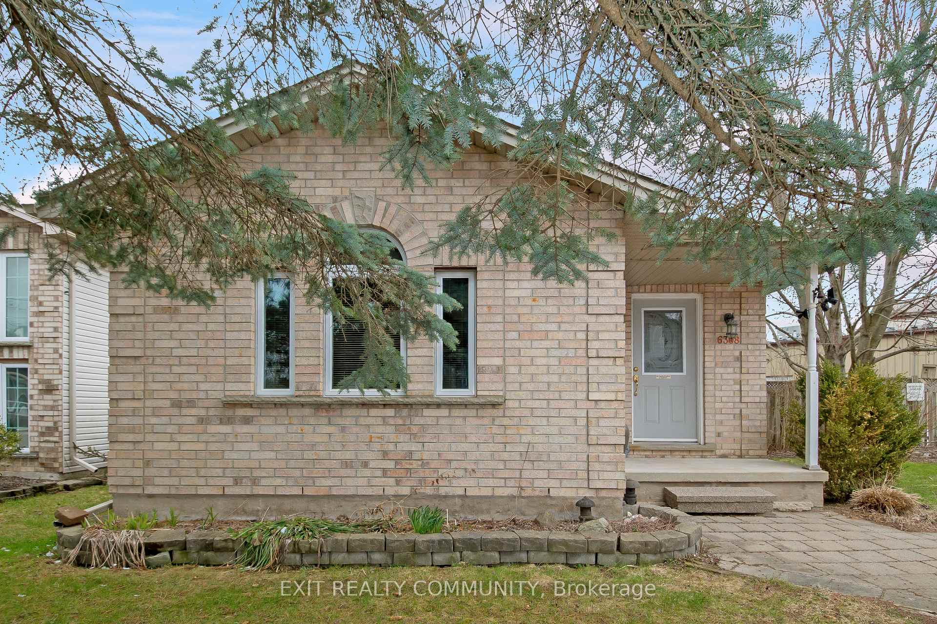 Photo 2 of 6308 William Street, Lucan Biddulph, Lucan — HOMEH