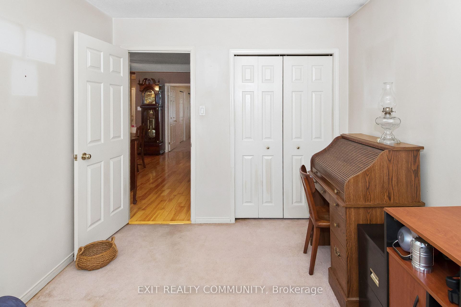 Photo 16 of 6308 William Street, Lucan Biddulph, Lucan — HOMEH