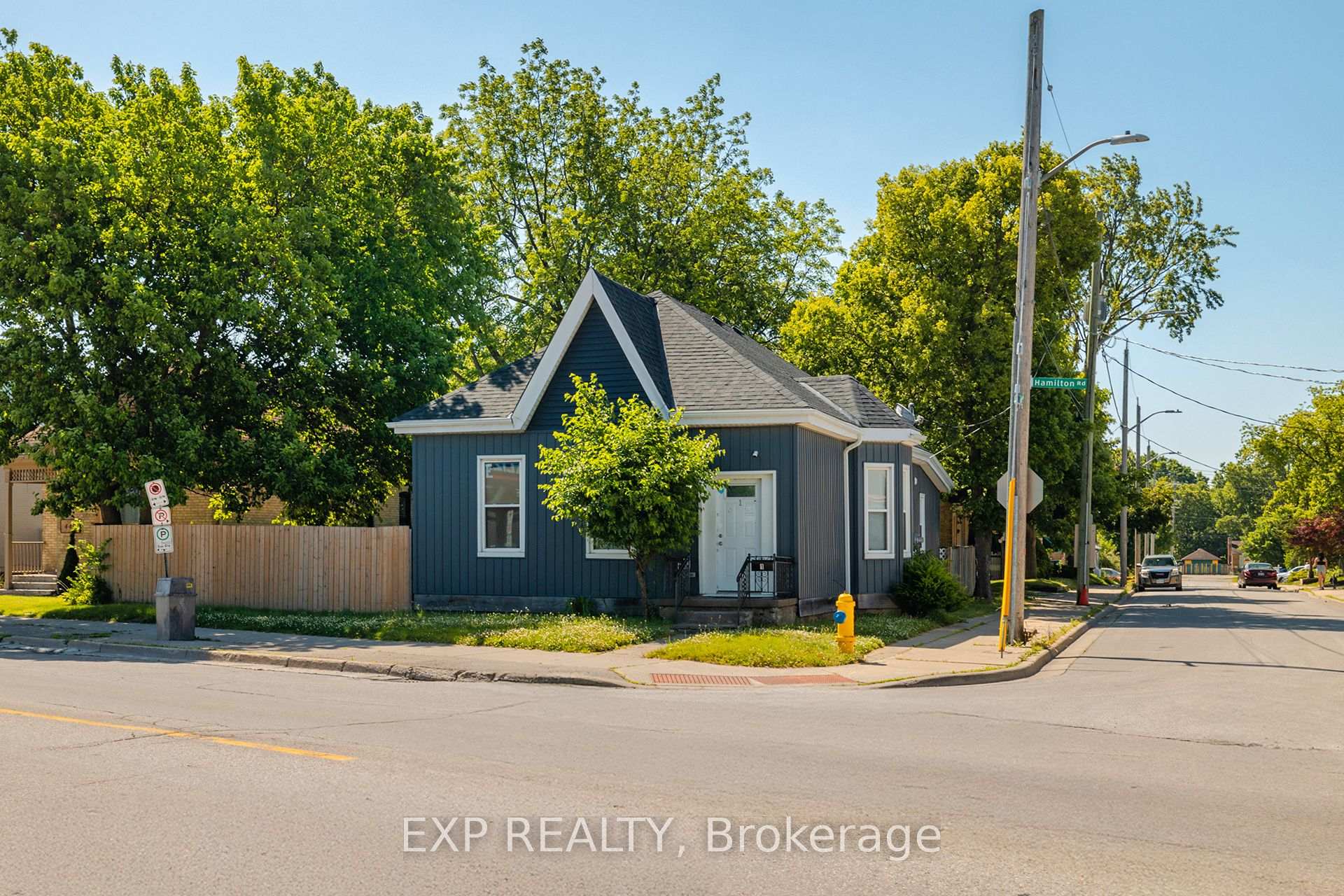 Photo 1 of 445 Hamilton Road, London, East L — HOMEH