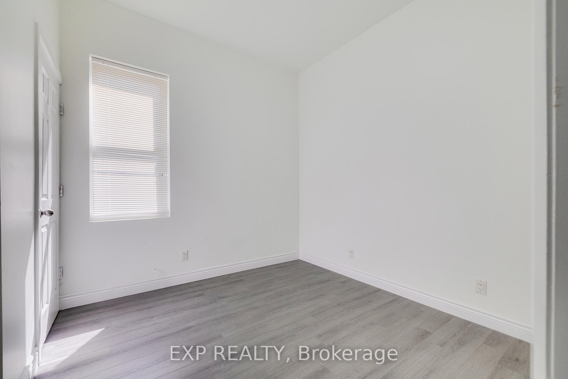 Photo 6 of 445 Hamilton Road, London, East L — HOMEH