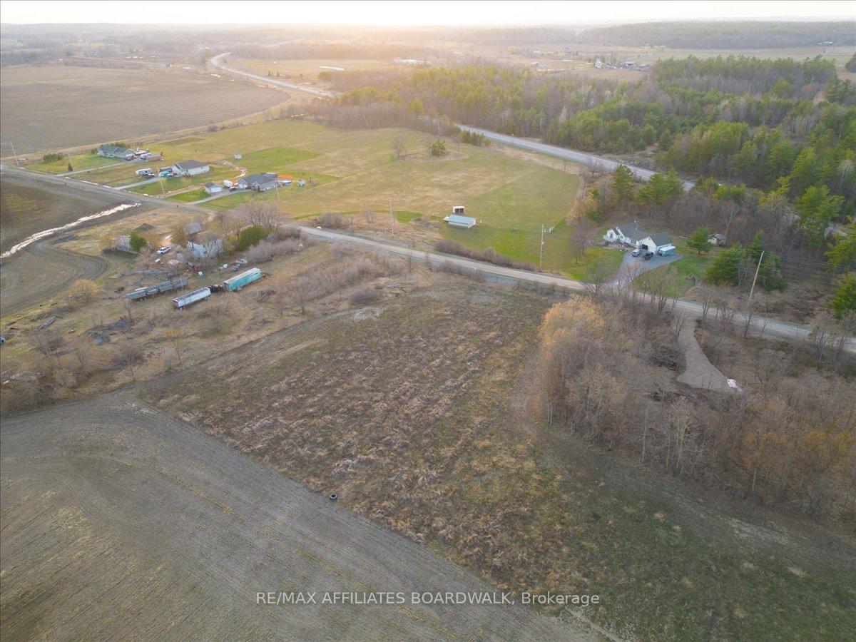 Photo 2 of 94 Bandy'S Road, McNab/Braeside, Mcnab/Braeside Twps — HOMEH