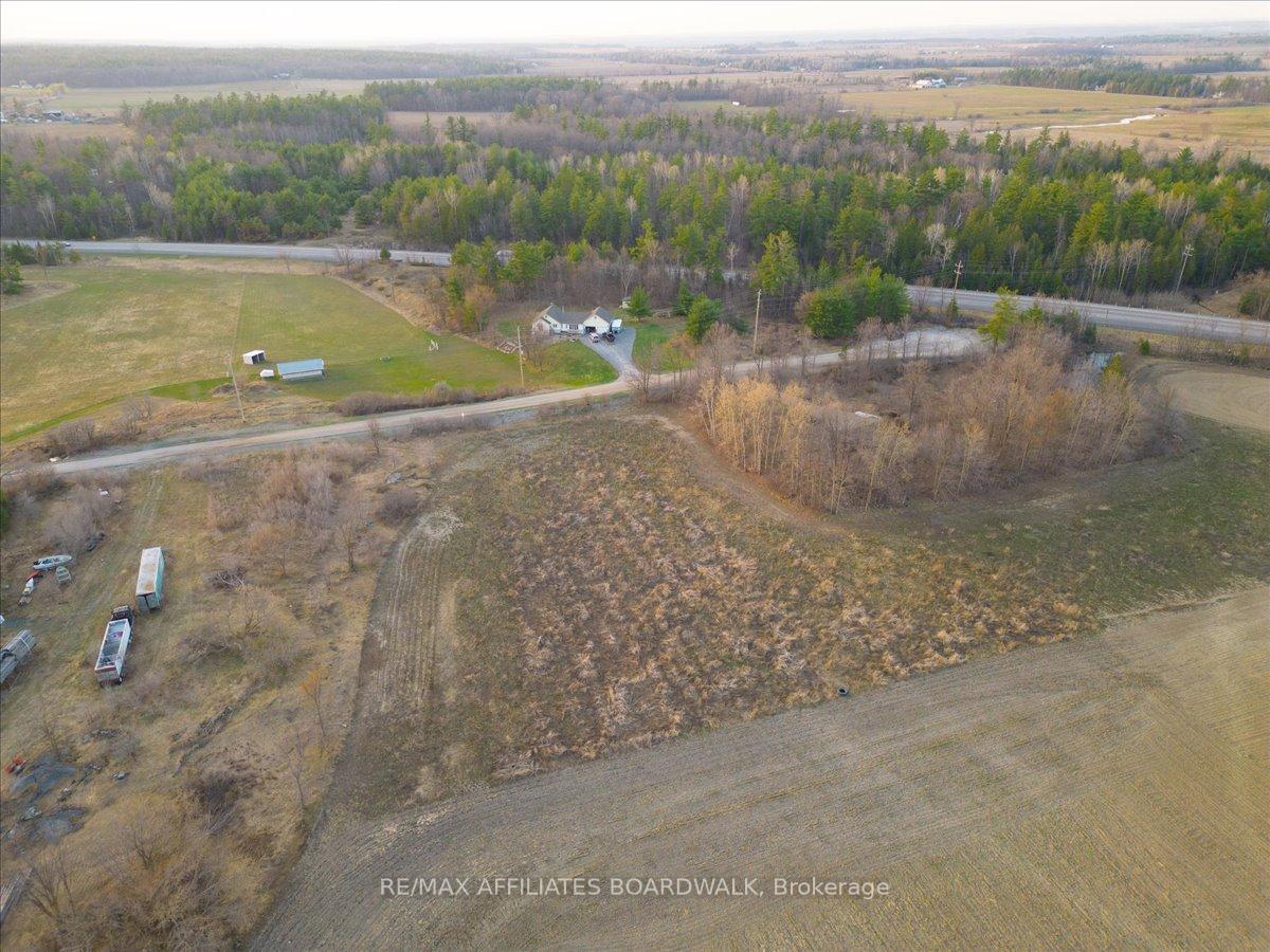 Photo 5 of 94 Bandy'S Road, McNab/Braeside, Mcnab/Braeside Twps — HOMEH