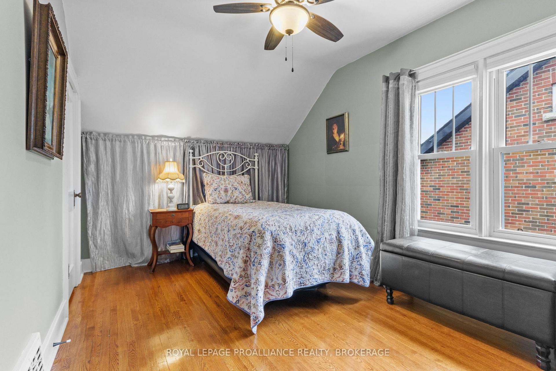 Photo 19 of 196 Willingdon Avenue, Kingston, Central City East — HOMEH