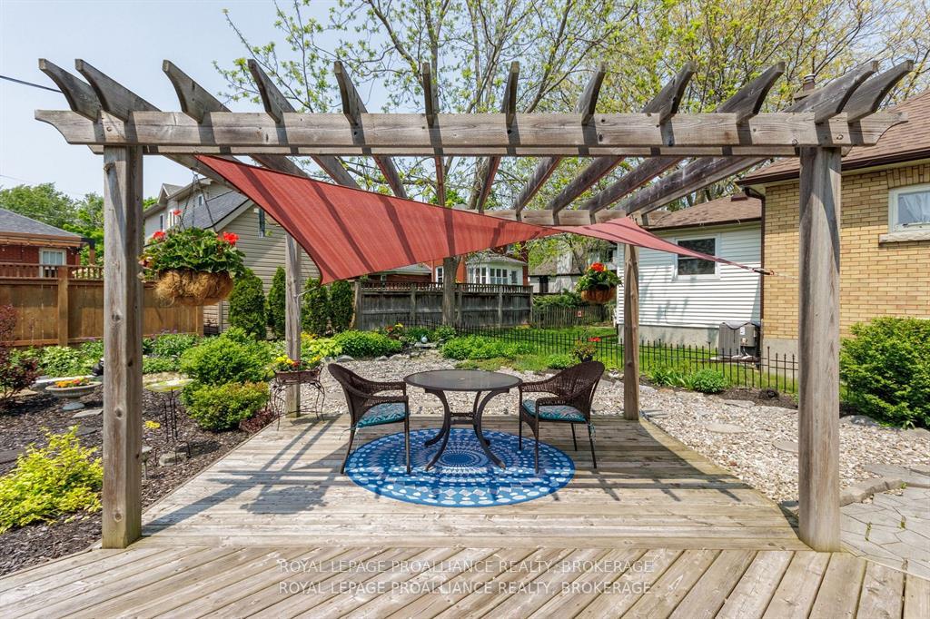 Photo 26 of 196 Willingdon Avenue, Kingston, Central City East — HOMEH