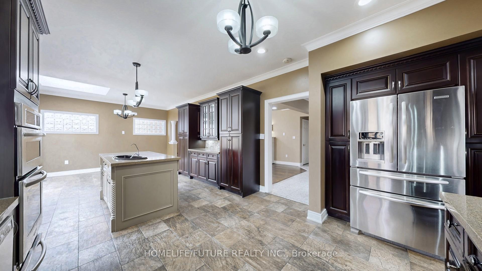 Photo 8 of Unit Main & 2nd Flr, 75 Silver Rose Crescent, Markham, Cachet — HOMEH