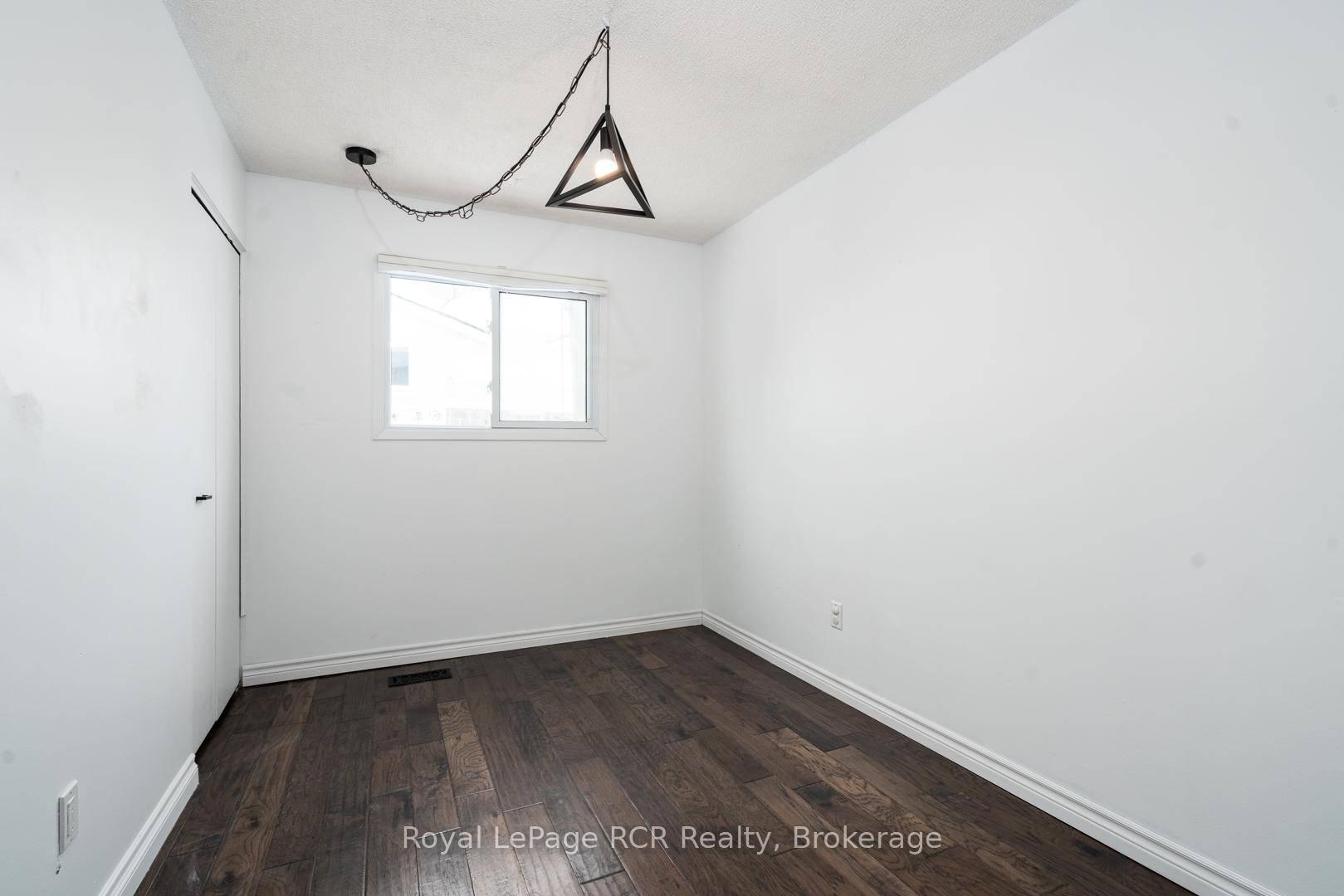 Photo 12 of 672 Kennard Crescent, Kincardine — HOMEH