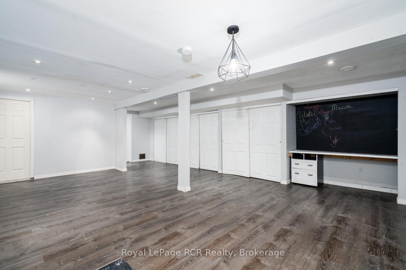 Photo 18 of 672 Kennard Crescent, Kincardine — HOMEH