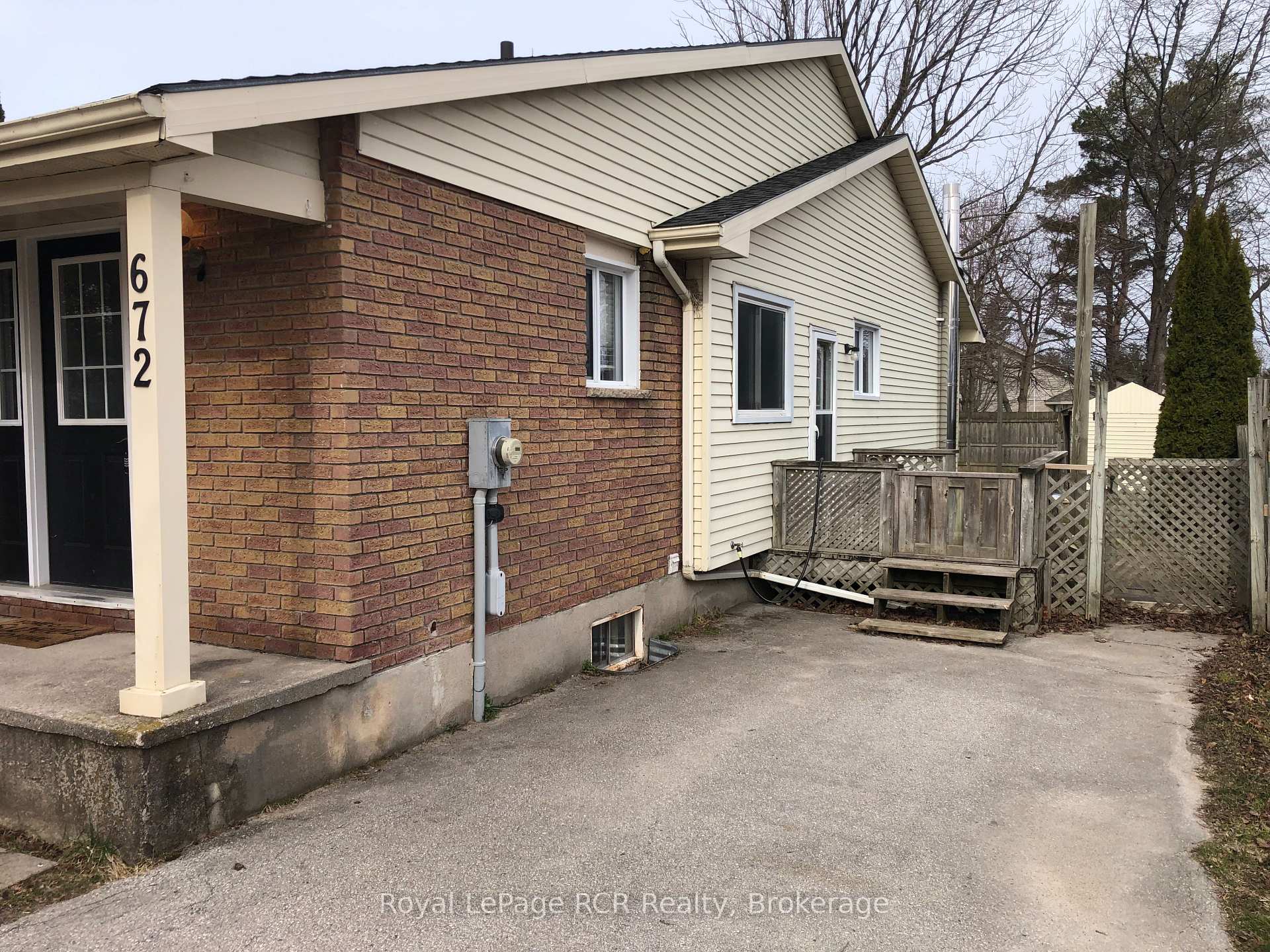 Photo 26 of 672 Kennard Crescent, Kincardine — HOMEH