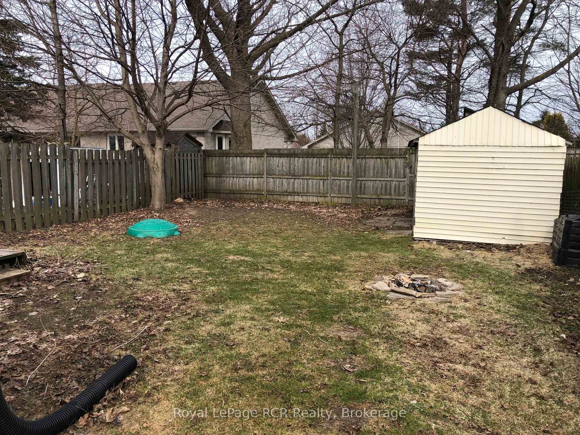 Photo 29 of 672 Kennard Crescent, Kincardine — HOMEH