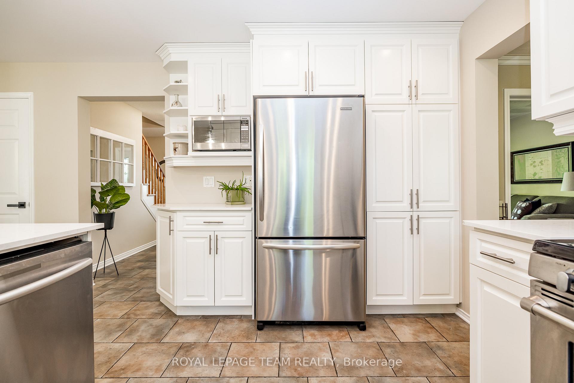 Photo 19 of 5239 Mclean Crescent, Ottawa, Manotick Long Island & Nicholls Island — HOMEH